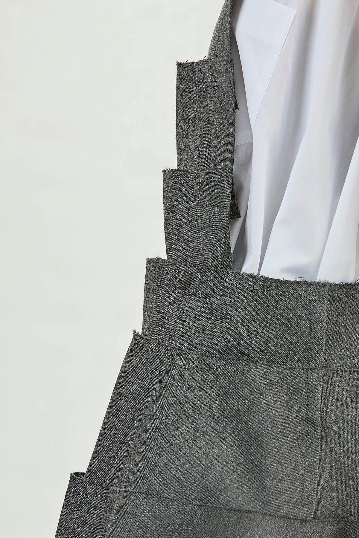Ivo Milan Radical Fashion - abiti - COMME DES GARÇONS-COMME DES GARÇONS