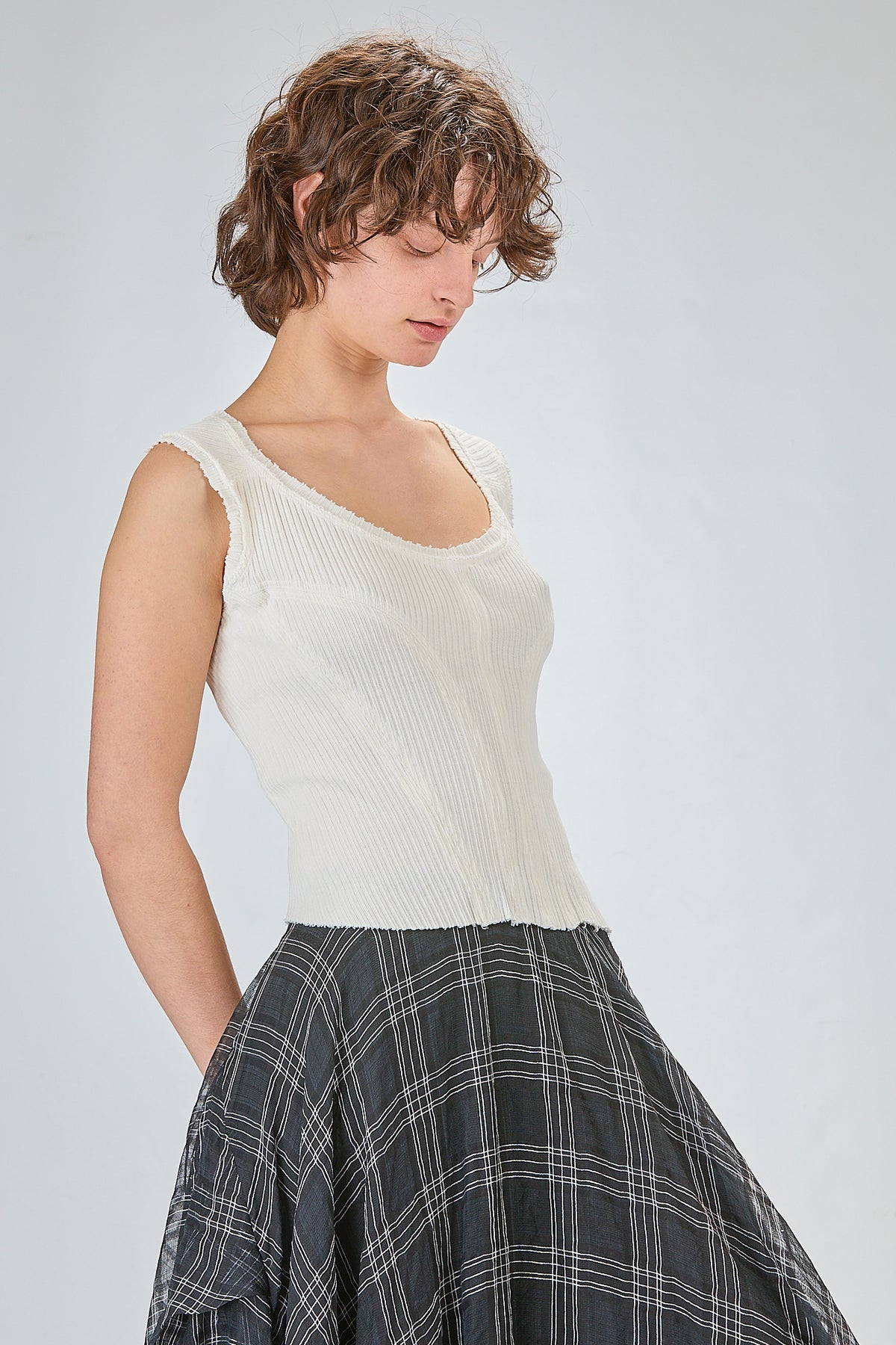 http://localhost:8180/imgBeestore/31757-1 A.jpg