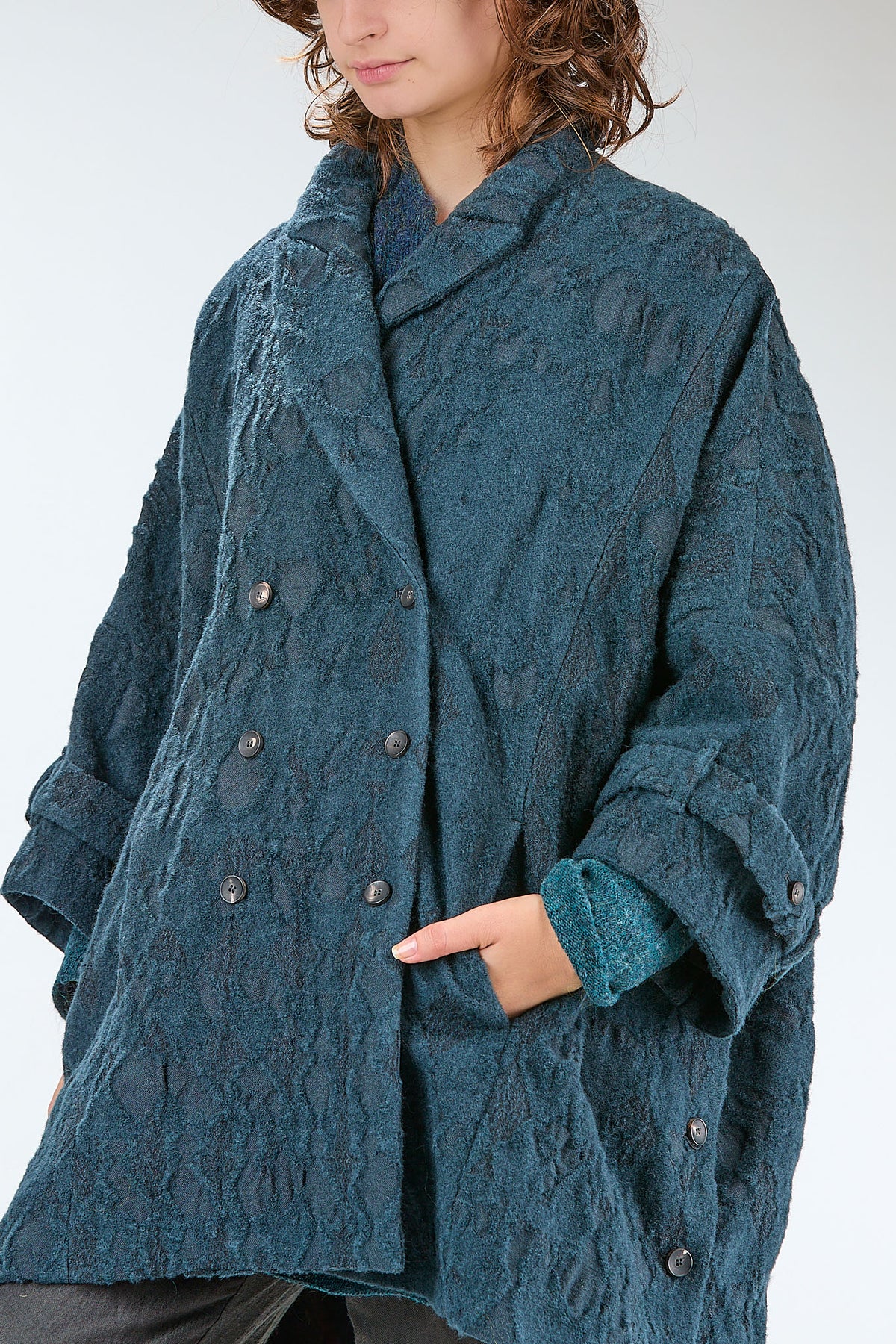 Ivo Milan Radical Fashion - caban d. - MASNADA