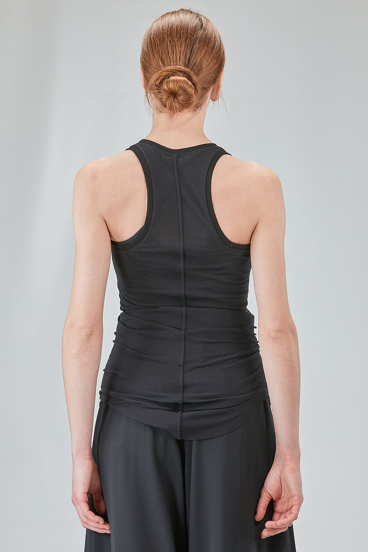 Ivo Milan Radical Fashion - canottiere - ISABEL BENENATO