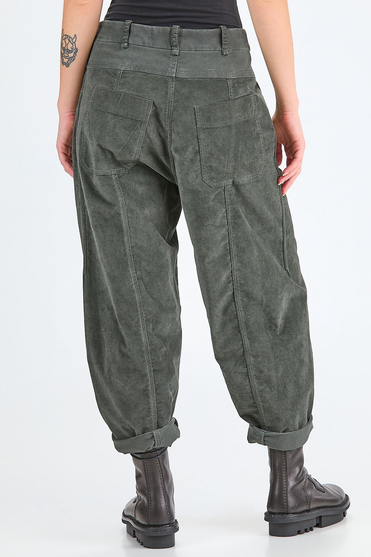 Ivo Milan Radical Fashion - pantaloni - MASNADA