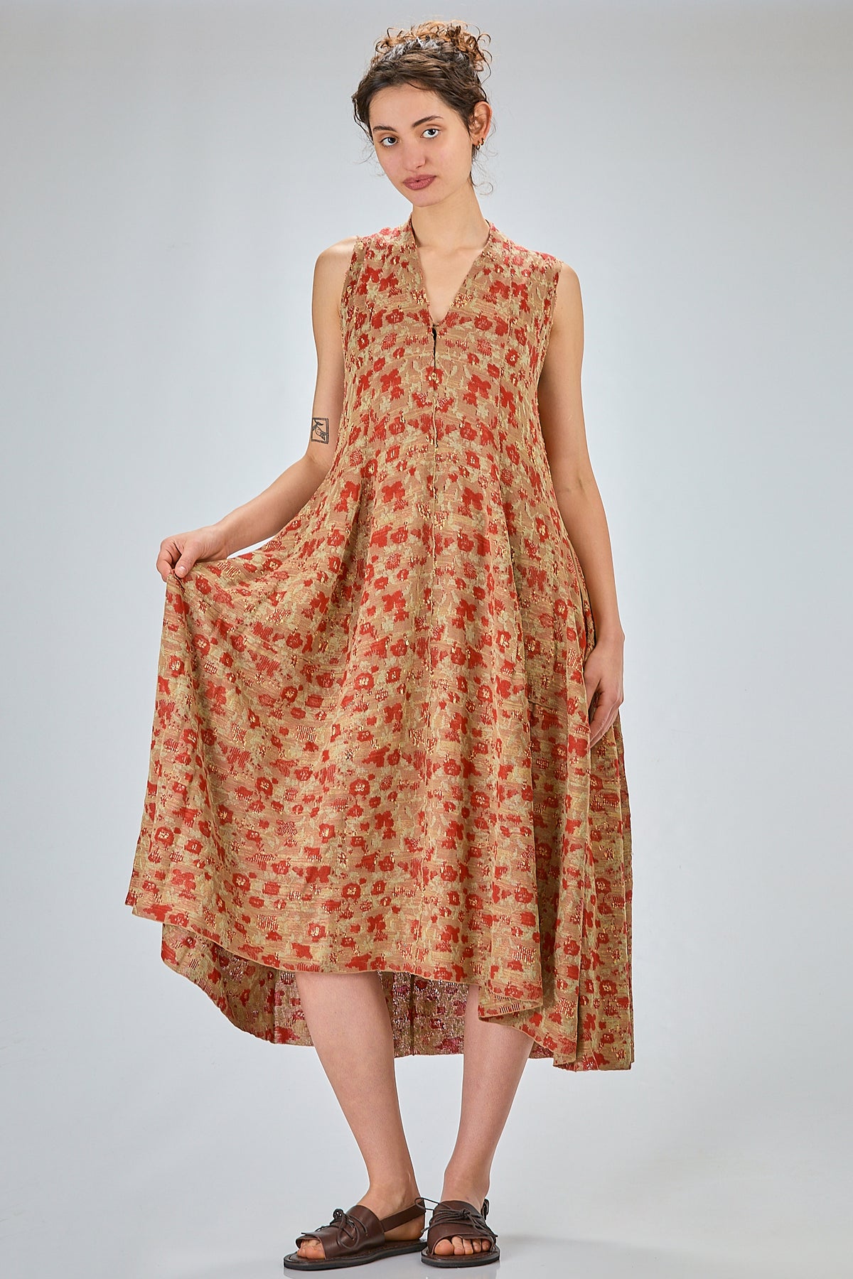 http://localhost:8180/imgBeestore/31650-1 A.jpg