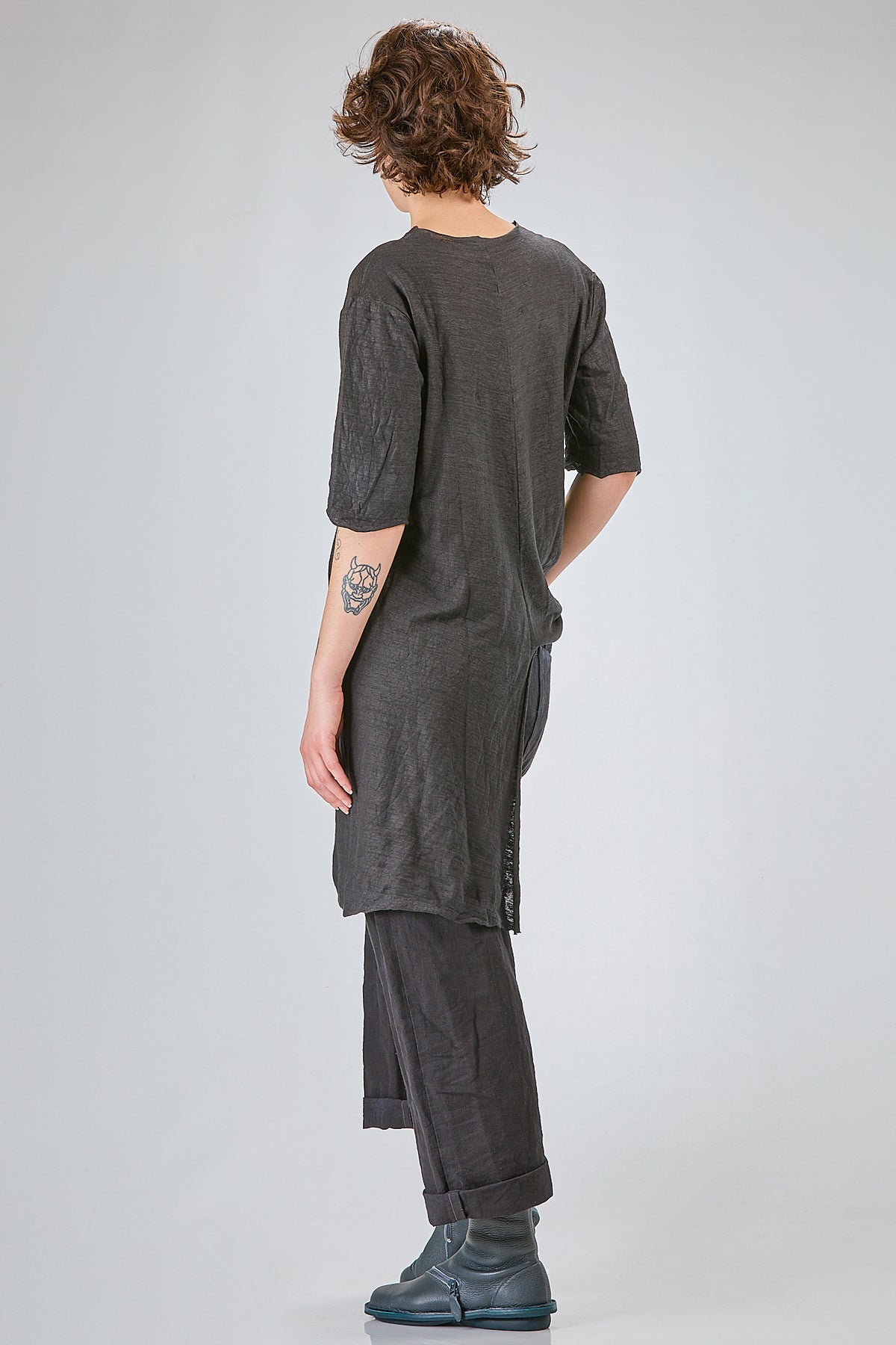 http://localhost:8180/imgBeestore/31591-1 A.jpg