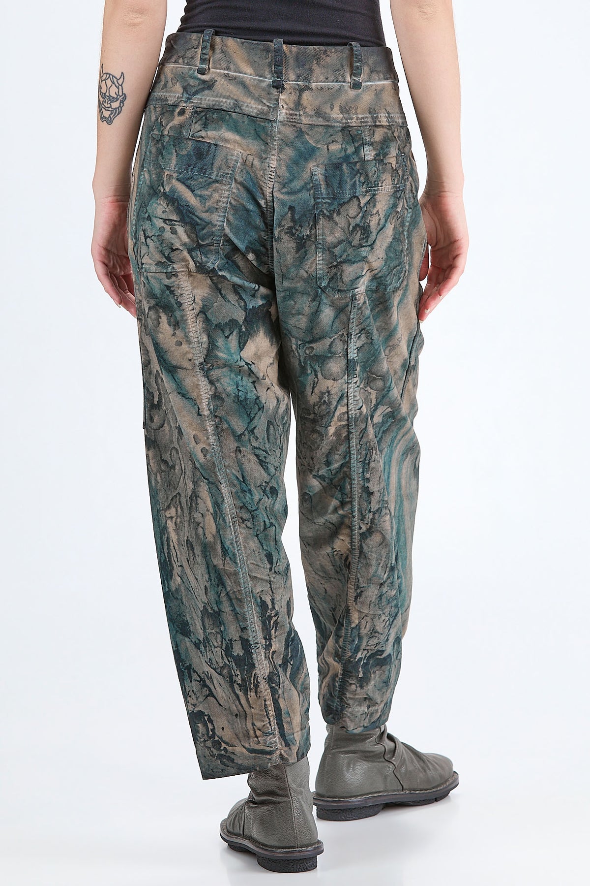 Ivo Milan Radical Fashion - pantaloni - MASNADA