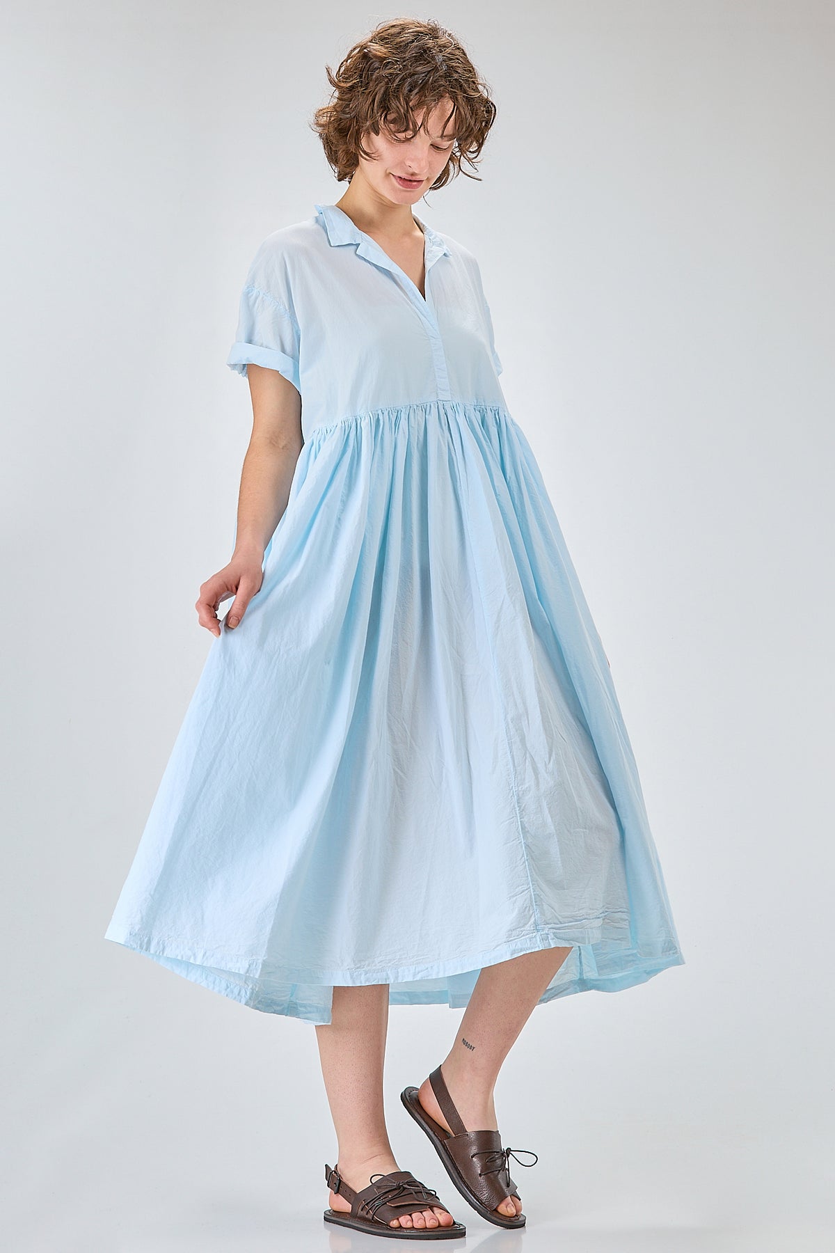 http://localhost:8180/imgBeestore/31740-1 A.jpg