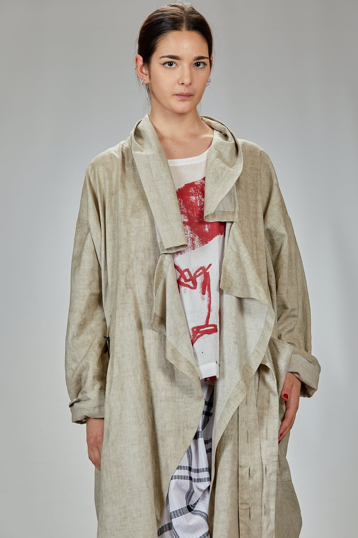 Ivo Milan Radical Fashion - soprabiti - MOYURU