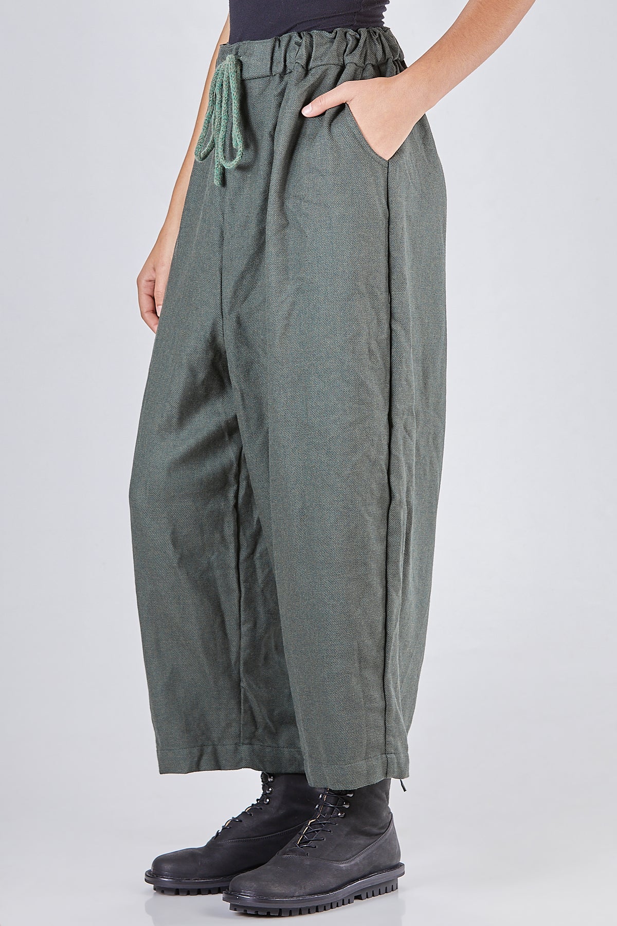 Ivo Milan Radical Fashion - pantaloni - RISA NAKAMURA
