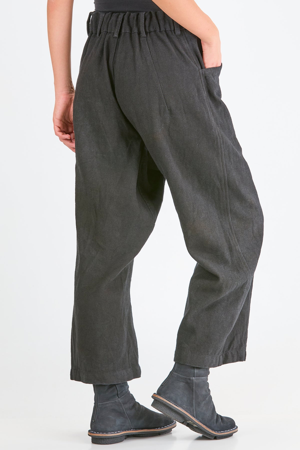 Ivo Milan Radical Fashion - pantaloni - ATELIER SUPPAN