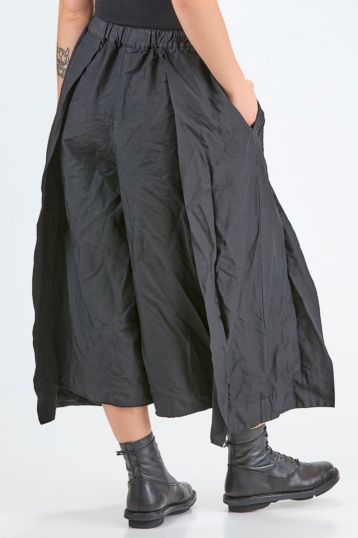 Ivo Milan Radical Fashion - pantaloni - COMME DES GARÇONS-COMME DES GARÇONS