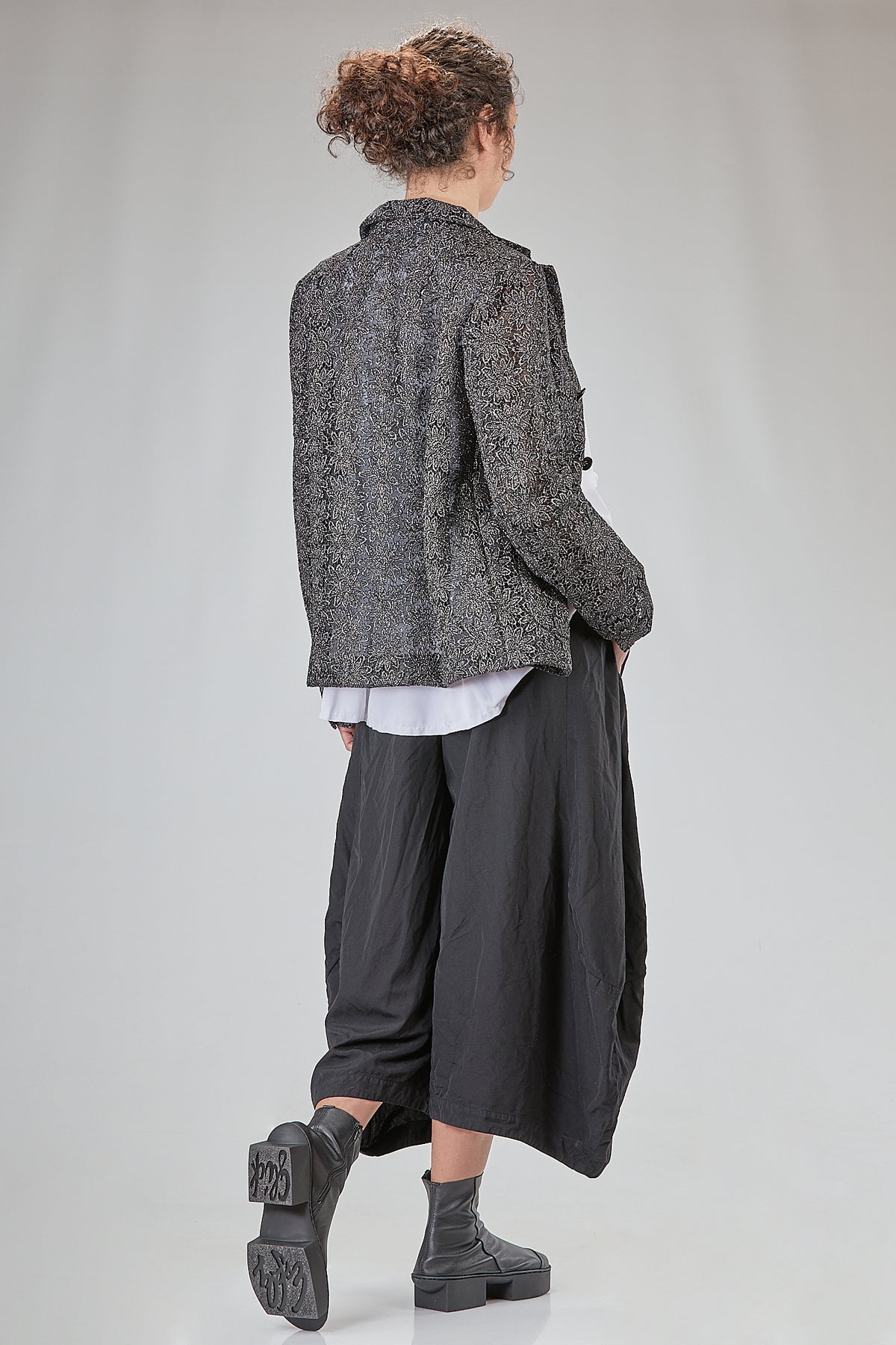 Ivo Milan Radical Fashion - giacche - COMME DES GARÇONS-COMME DES GARÇONS