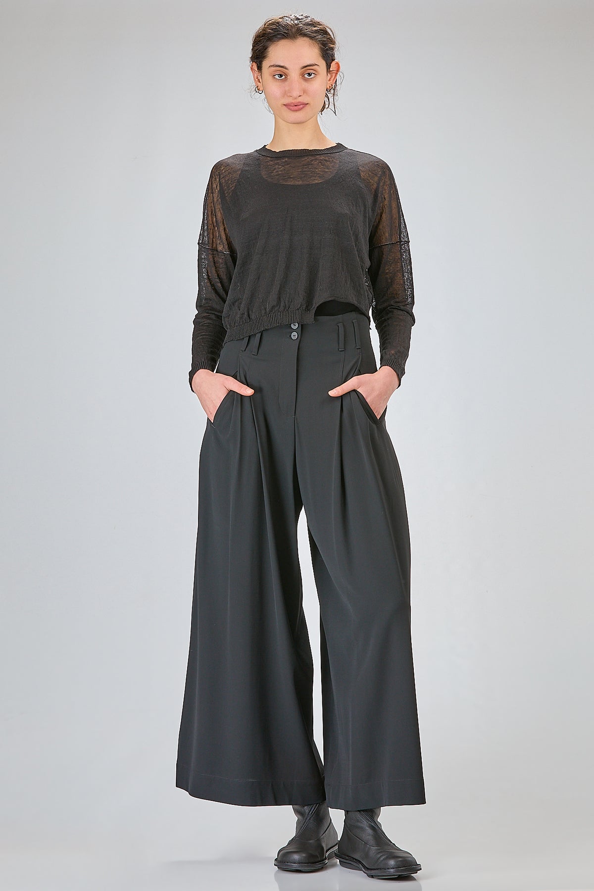 http://localhost:8180/imgBeestore/31577-1 A.jpg