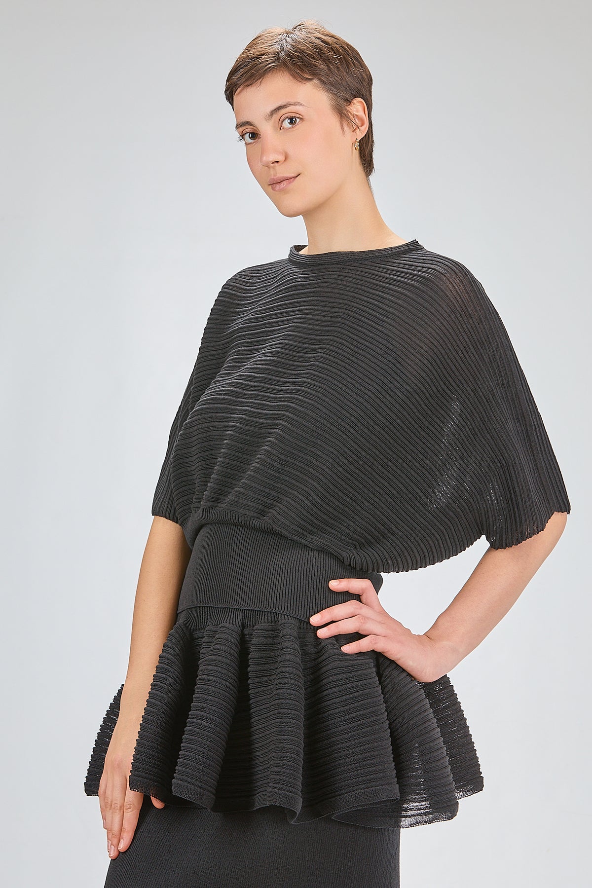 http://localhost:8180/imgBeestore/31662-1 A.jpg