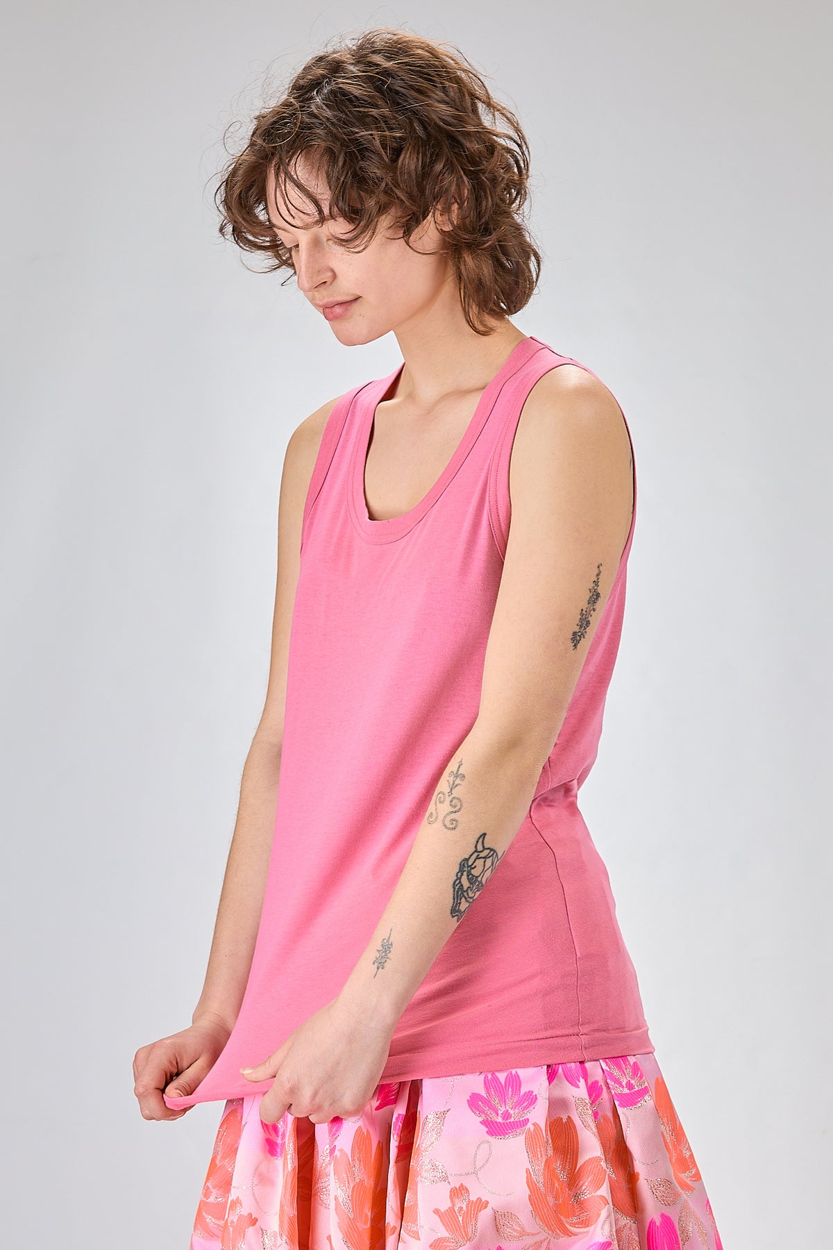 http://localhost:8180/imgBeestore/31733-1 A.jpg