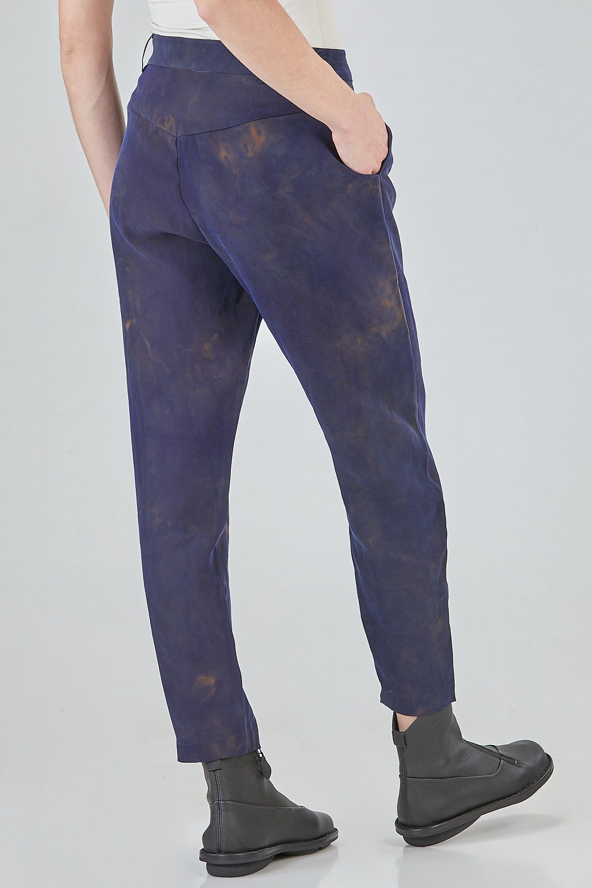 Ivo Milan Radical Fashion - pantaloni - MIAORAN