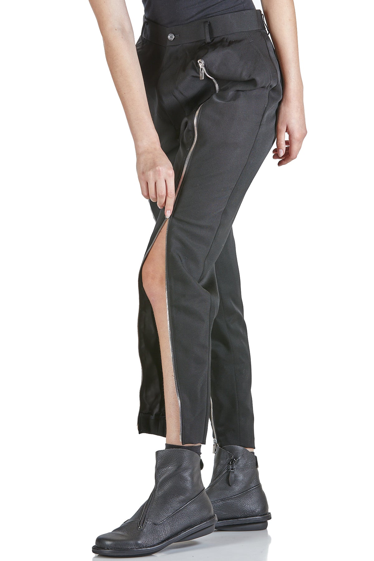 Ivo Milan Radical Fashion - pantaloni - NOIR KEI NINOMIYA