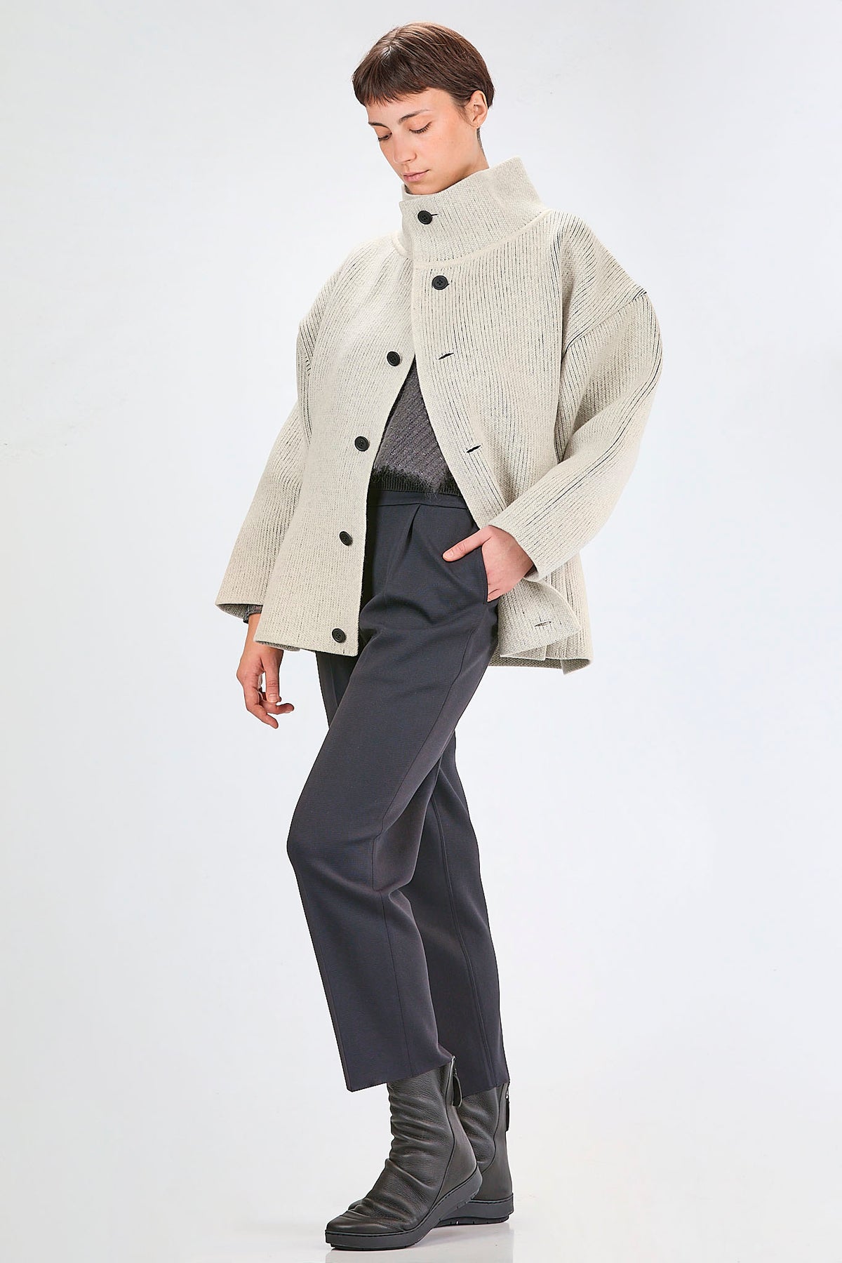 Ivo Milan Radical Fashion - caban d. - CFCL