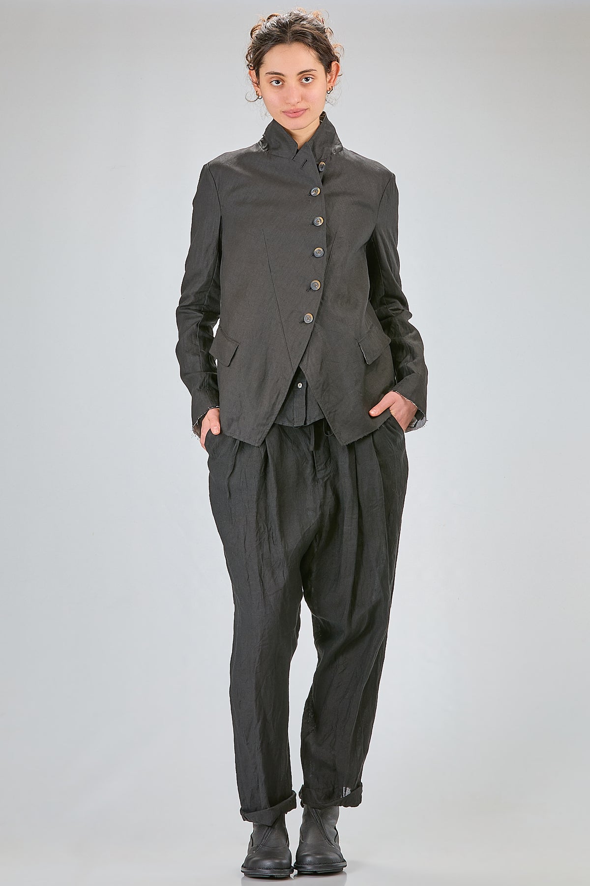 http://localhost:8180/imgBeestore/31697-1 A.jpg