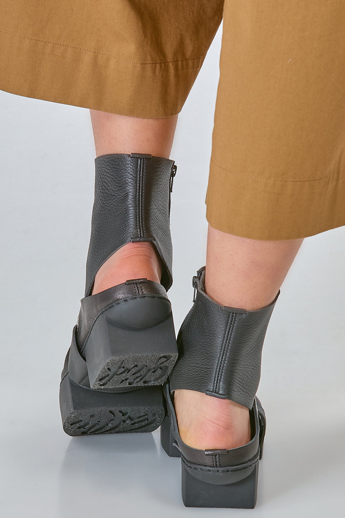 Ivo Milan Radical Fashion - scarpe - TRIPPEN