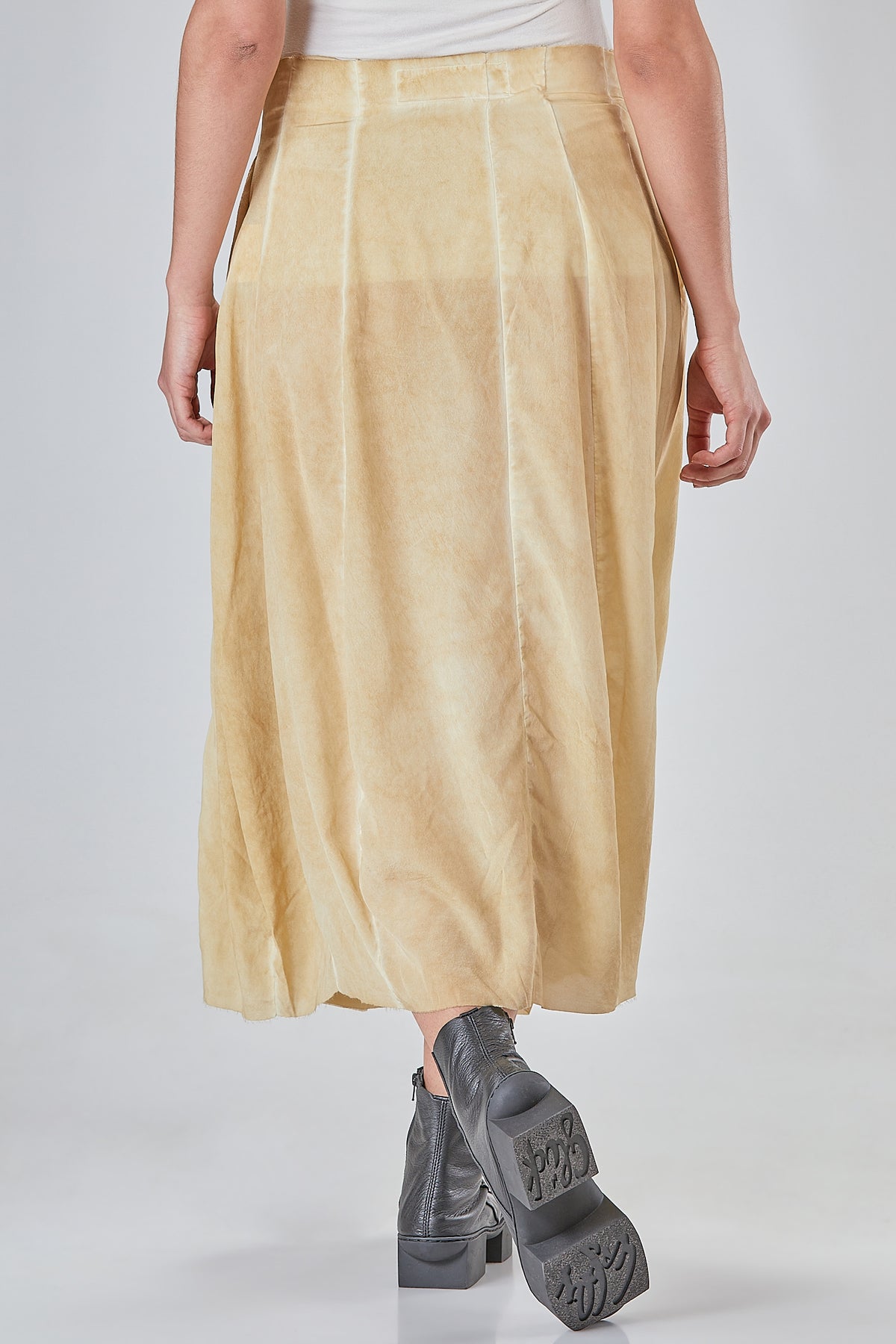 Ivo Milan Radical Fashion - gonne - RUNDHOLZ DIP