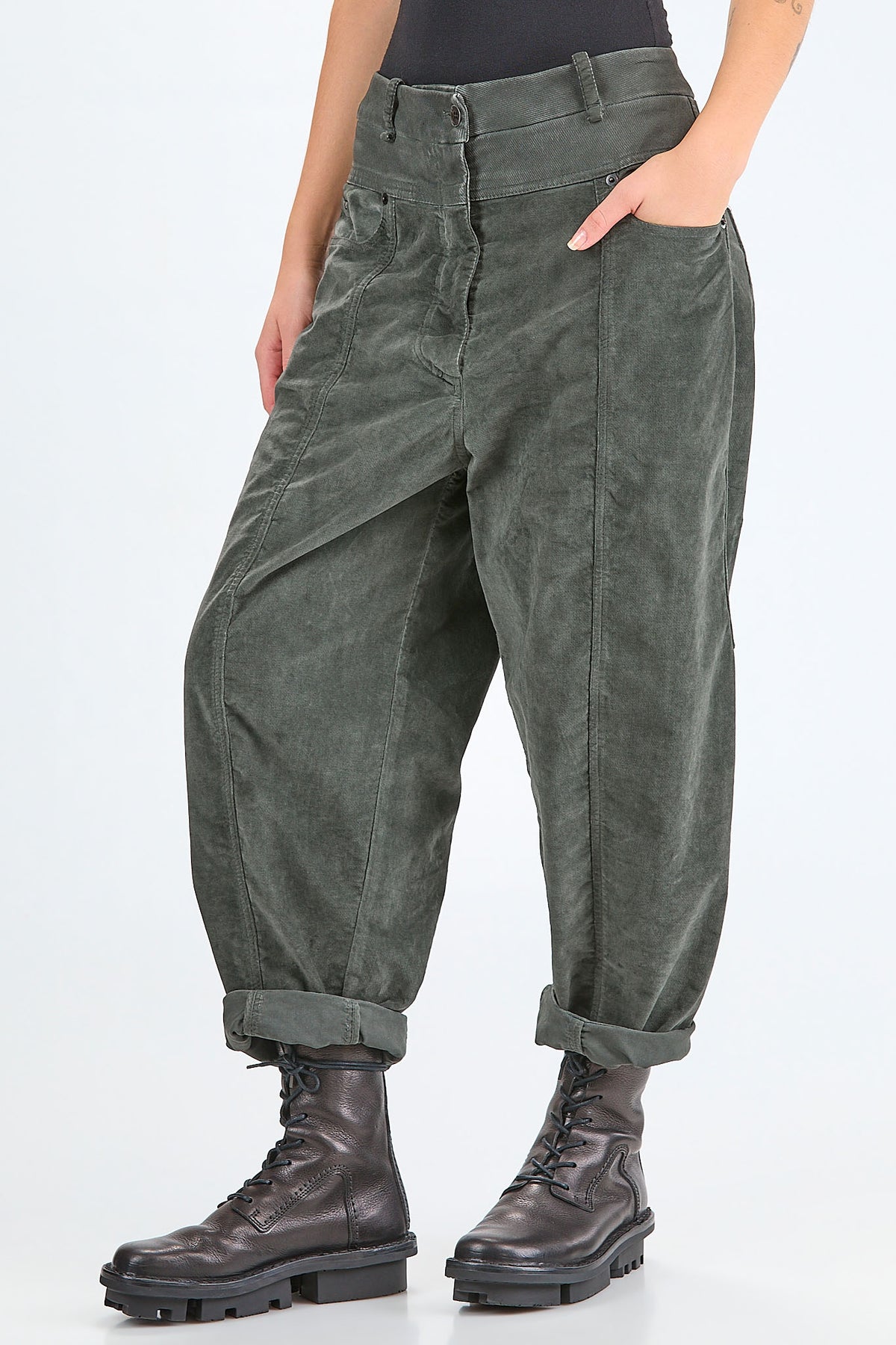 Ivo Milan Radical Fashion - pantaloni - MASNADA