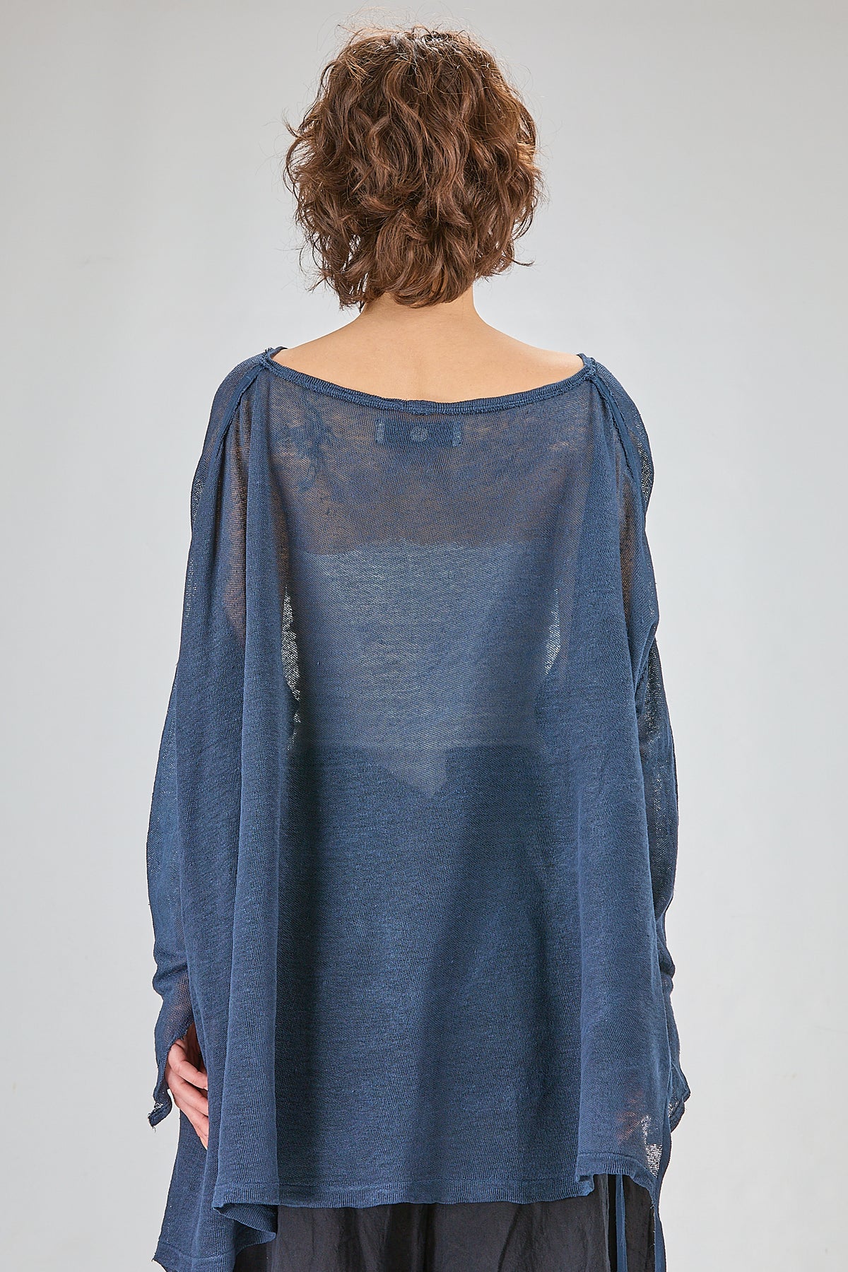 http://localhost:8180/imgBeestore/31759-1 A.jpg