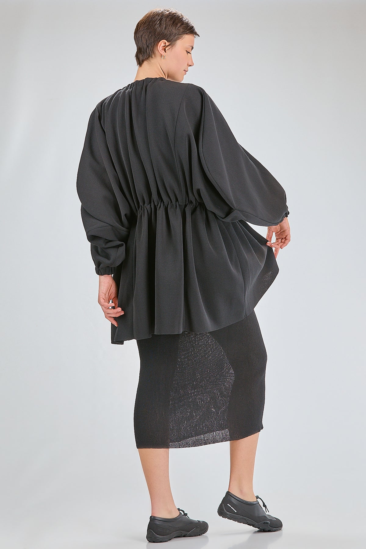 http://localhost:8180/imgBeestore/31659-1 A.jpg