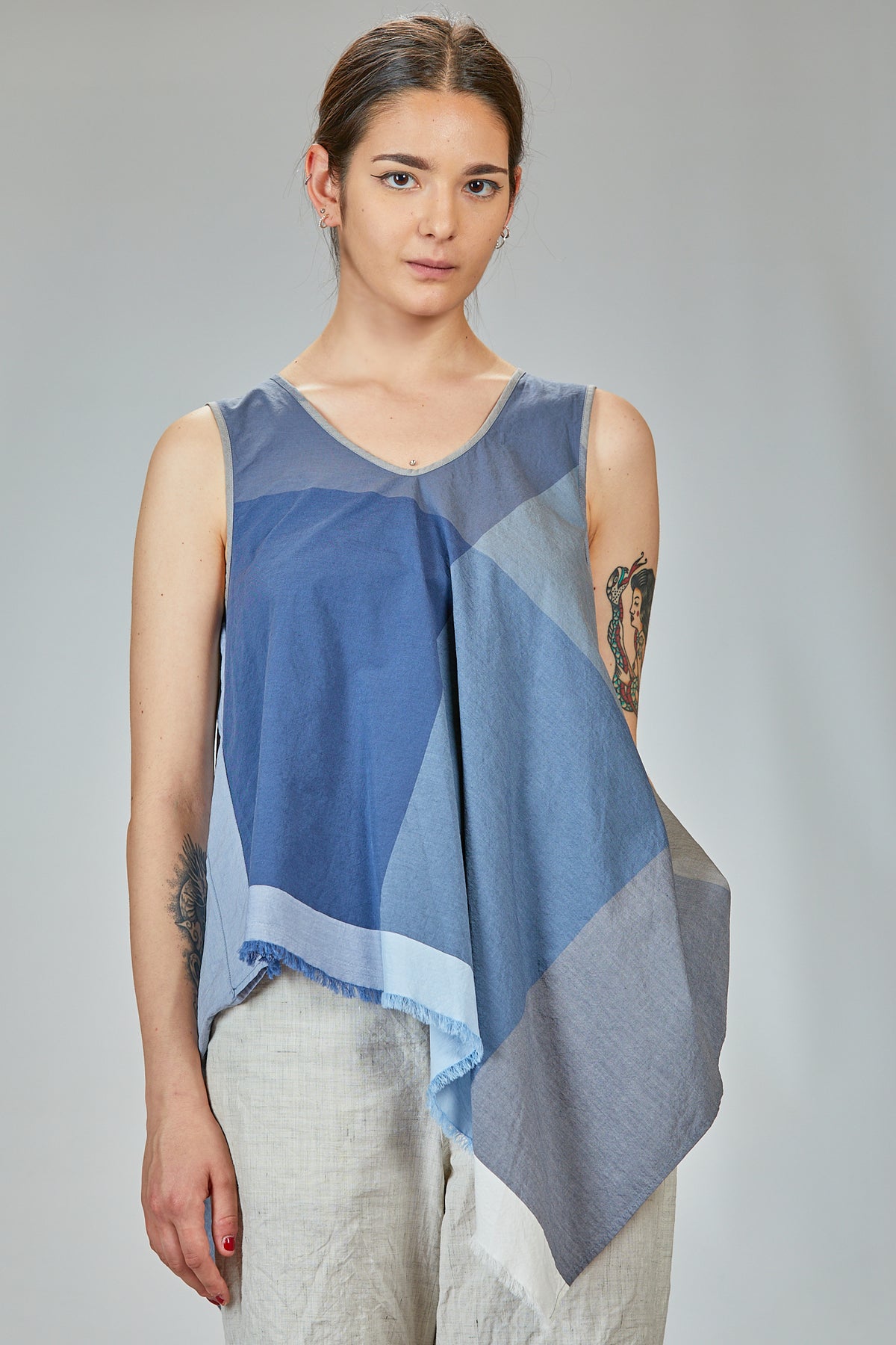 Ivo Milan Radical Fashion - top - FORME DEXPRESSION