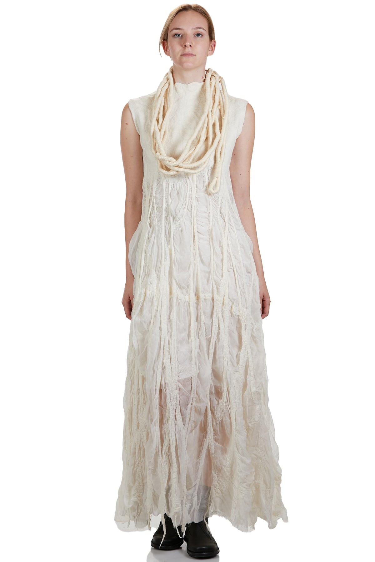Ivo Milan Radical Fashion - bojoux - AGOSTINA ZWILLING