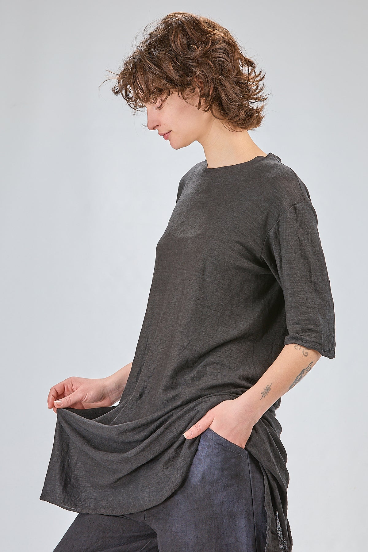 http://localhost:8180/imgBeestore/31591-1 A.jpg