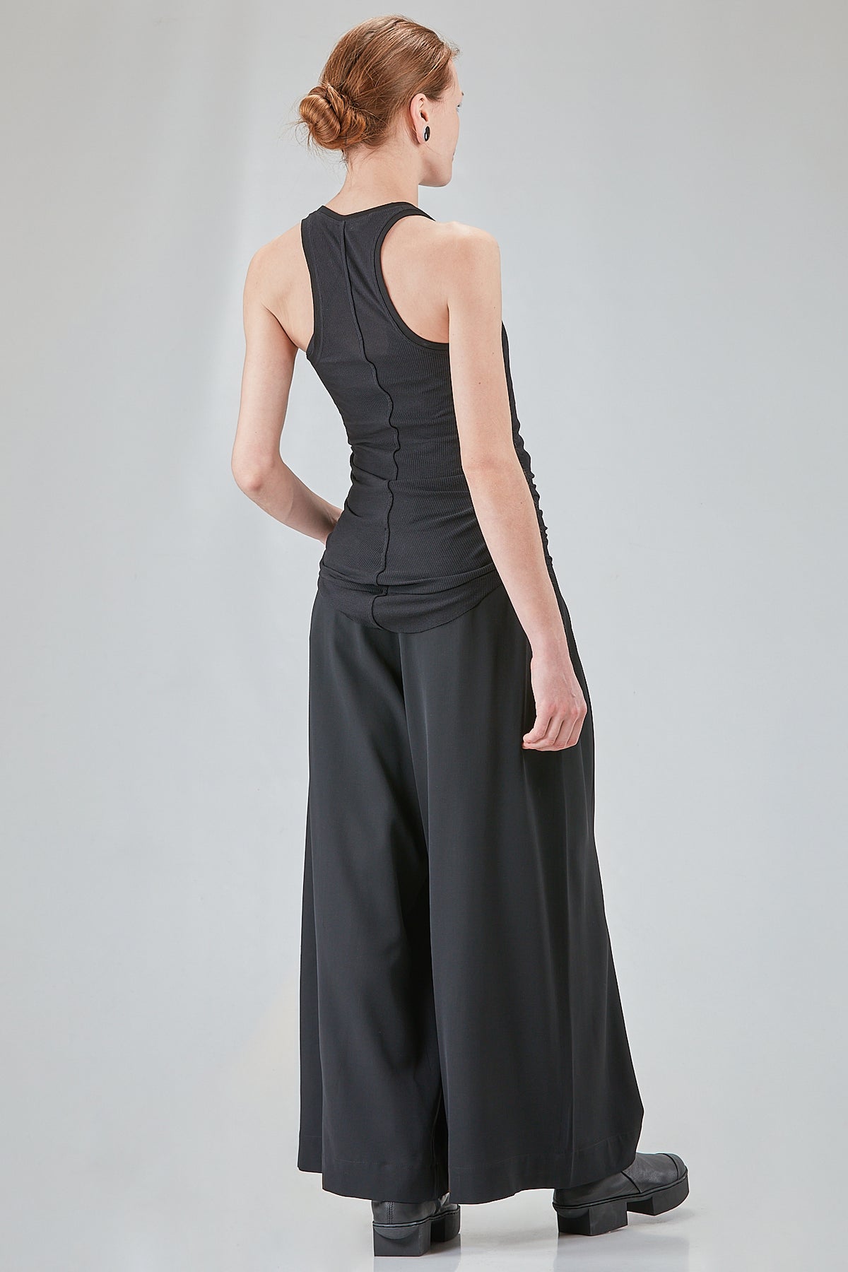Ivo Milan Radical Fashion - canottiere - ISABEL BENENATO