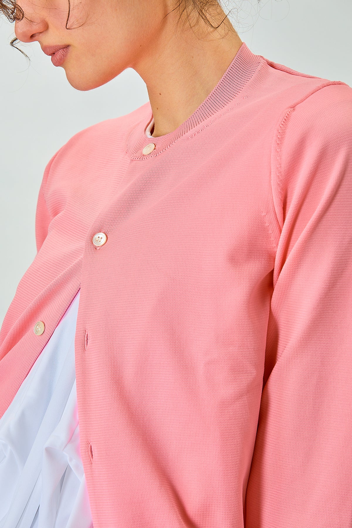 http://localhost:8180/imgBeestore/31734-1 A.jpg