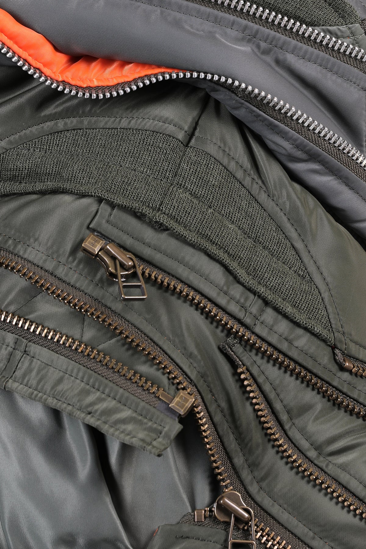 \GESTIONALEimgBeestore29087-1 A IVO MILAN RADICAL FASHION presents JUNYA WATANABE COMME DES GARCONS long green hunting dress made with nylon satin bands joined by zip.jpg