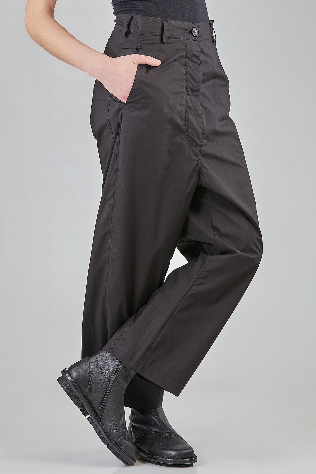 Ivo Milan Radical Fashion - pantaloni - RUNDHOLZ