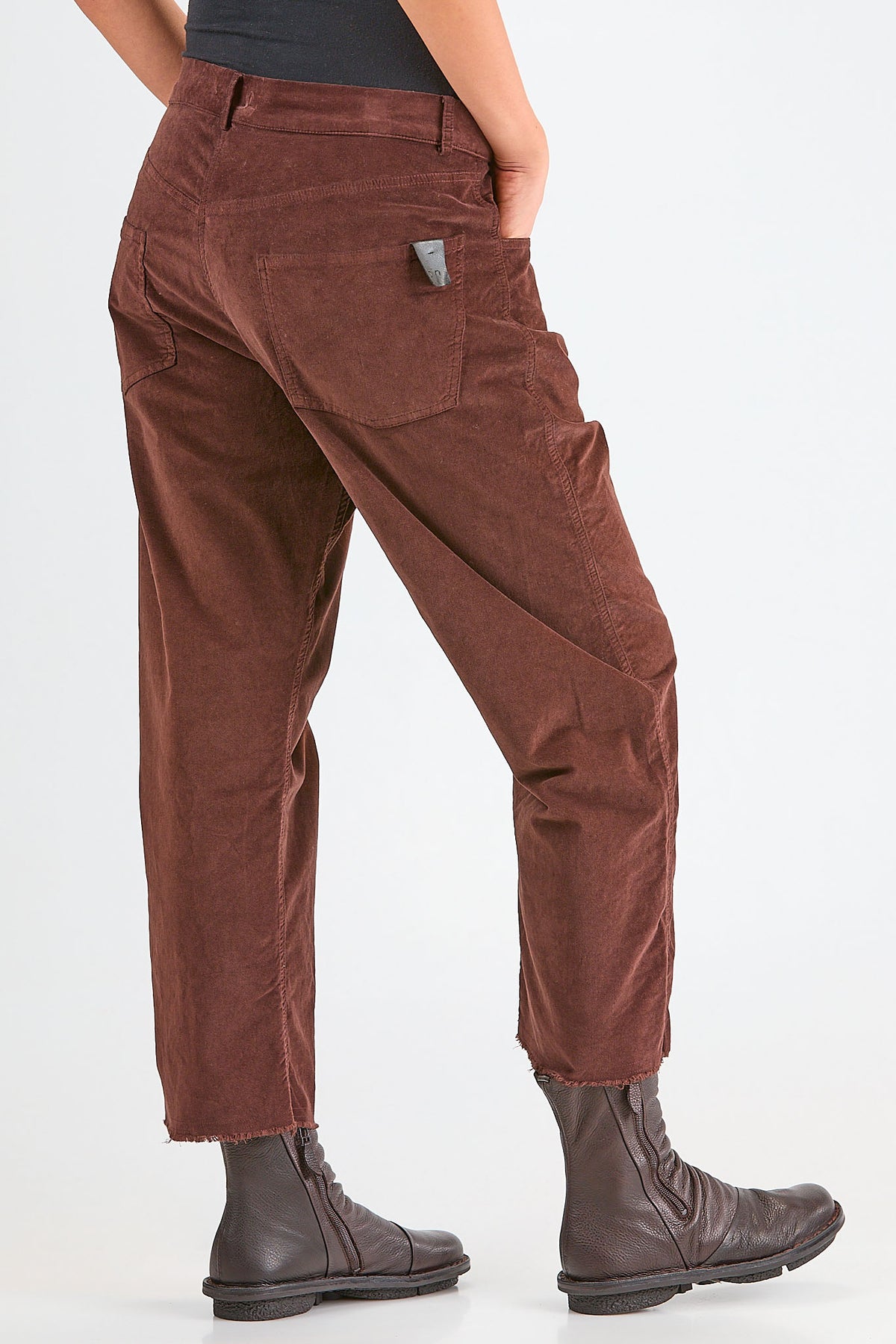 Ivo Milan Radical Fashion - pantaloni - SERIEN°UMERICA