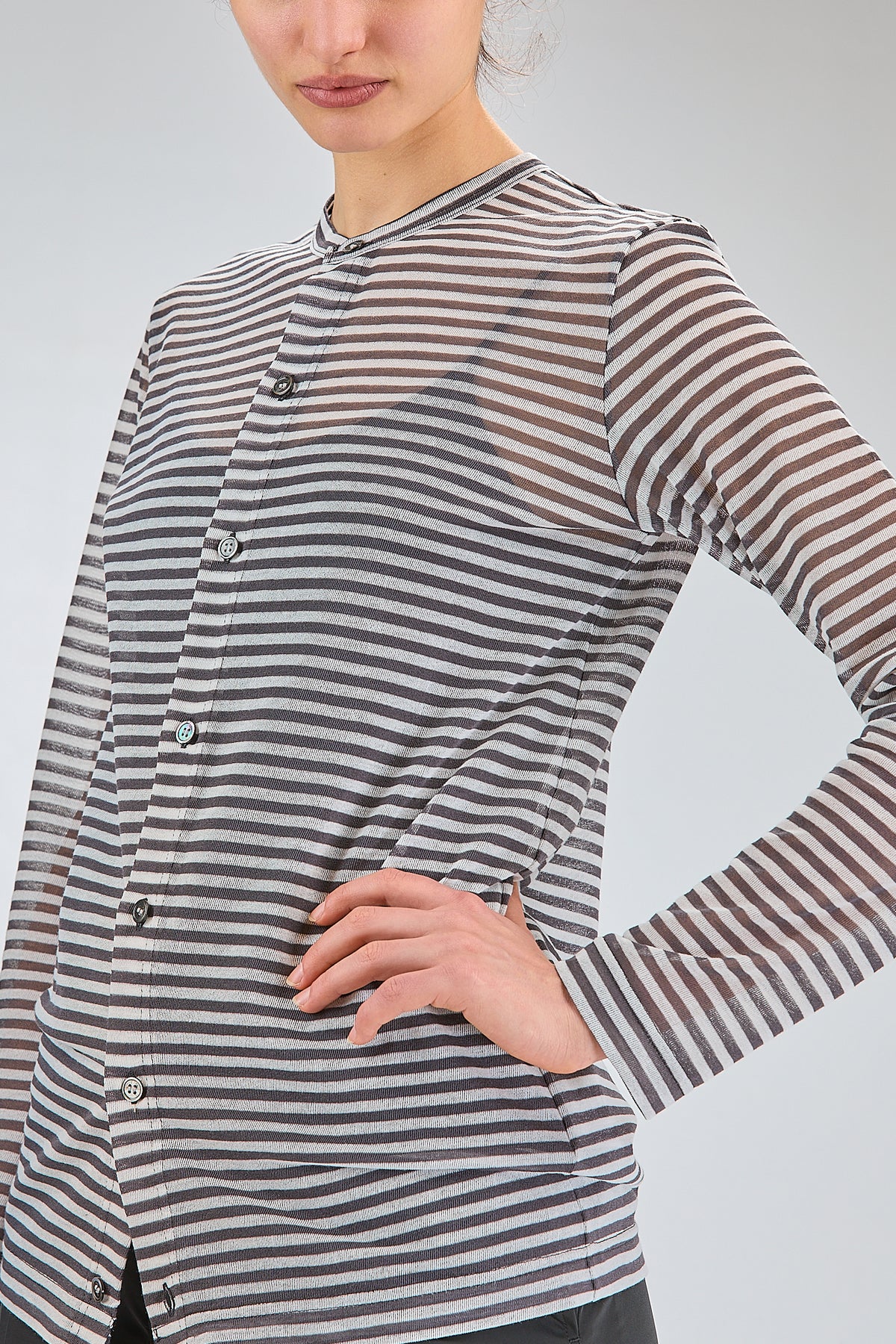 http://localhost:8180/imgBeestore/31712-1 A.jpg