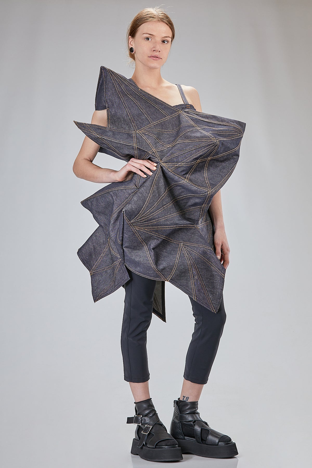 Ivo Milan Radical Fashion - tuniche - JUNYA WATANABE
