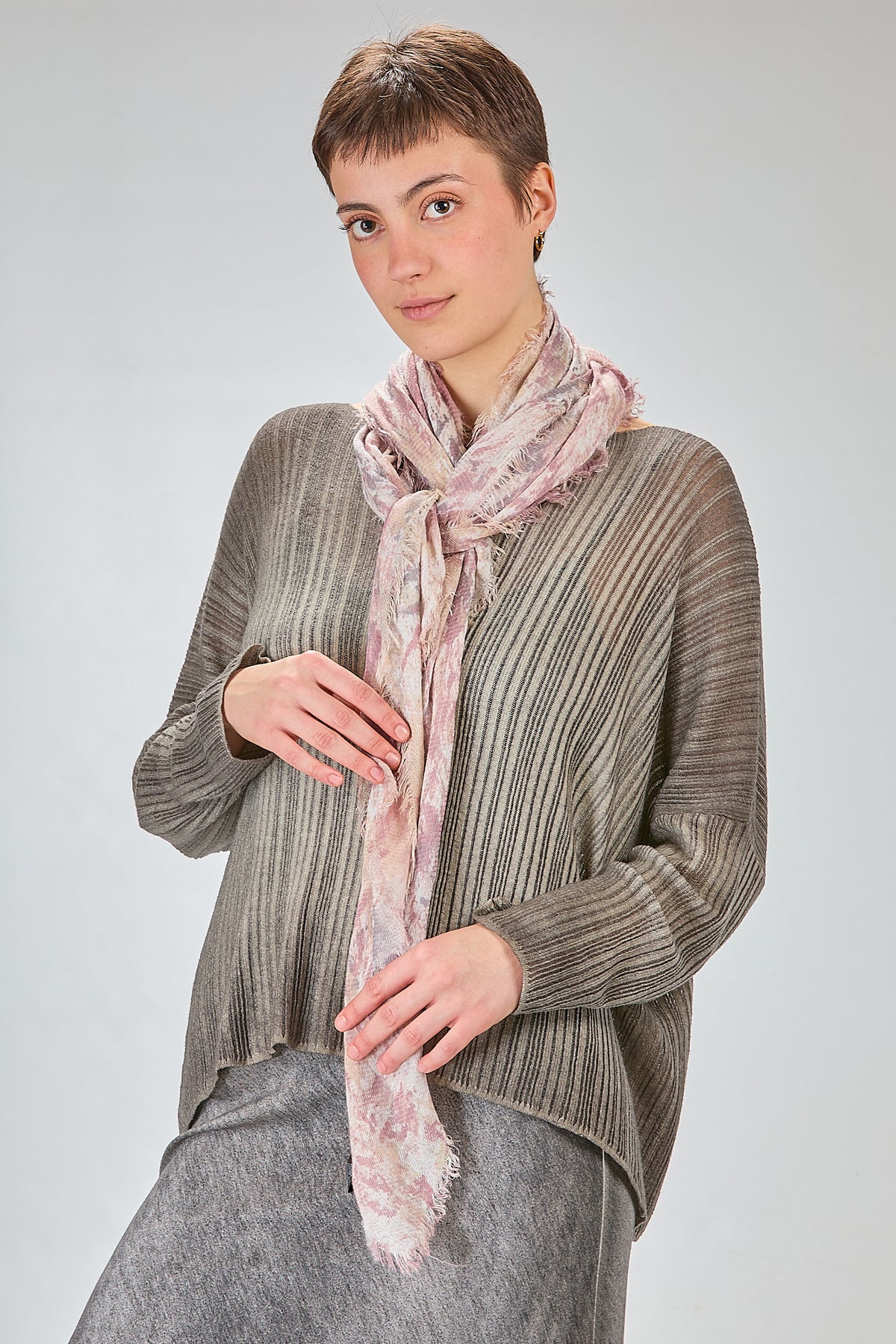 http://localhost:8180/imgBeestore/31632-1 A.jpg