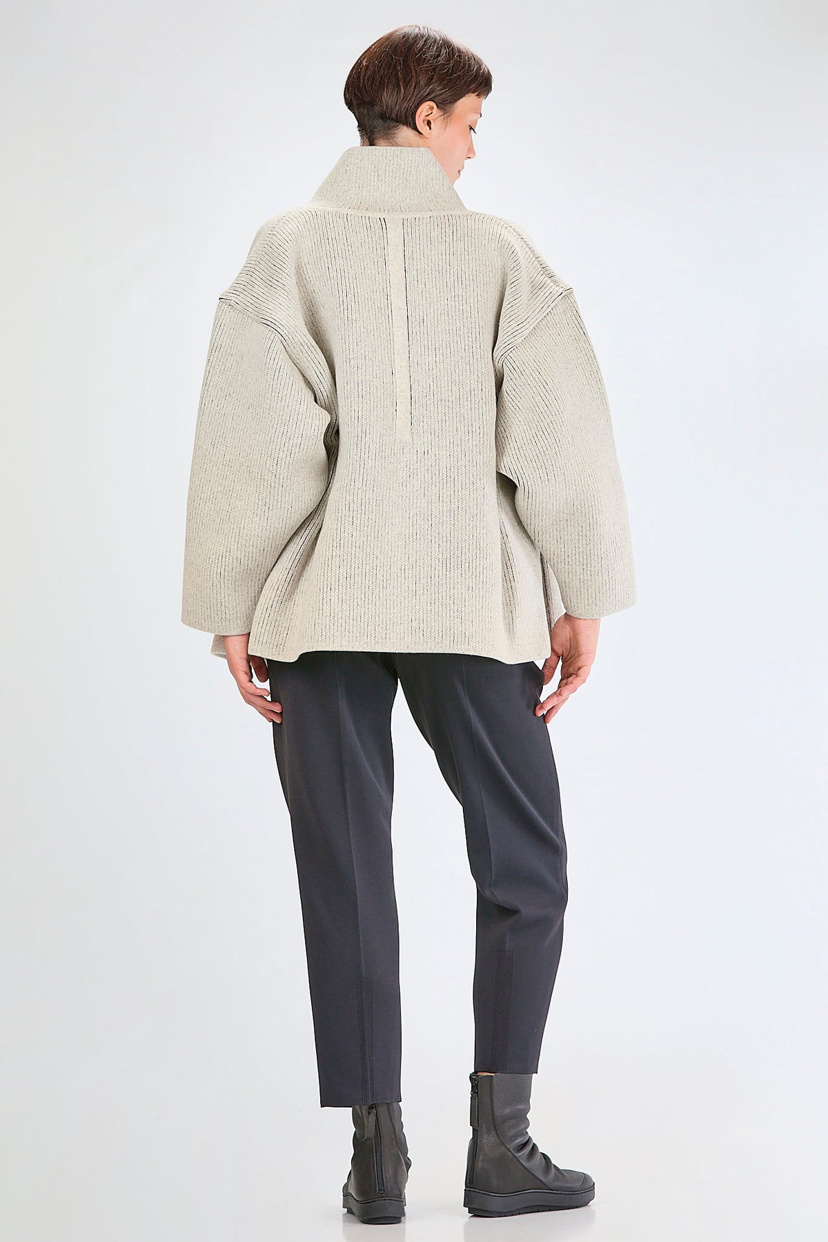 Ivo Milan Radical Fashion - caban d. - CFCL