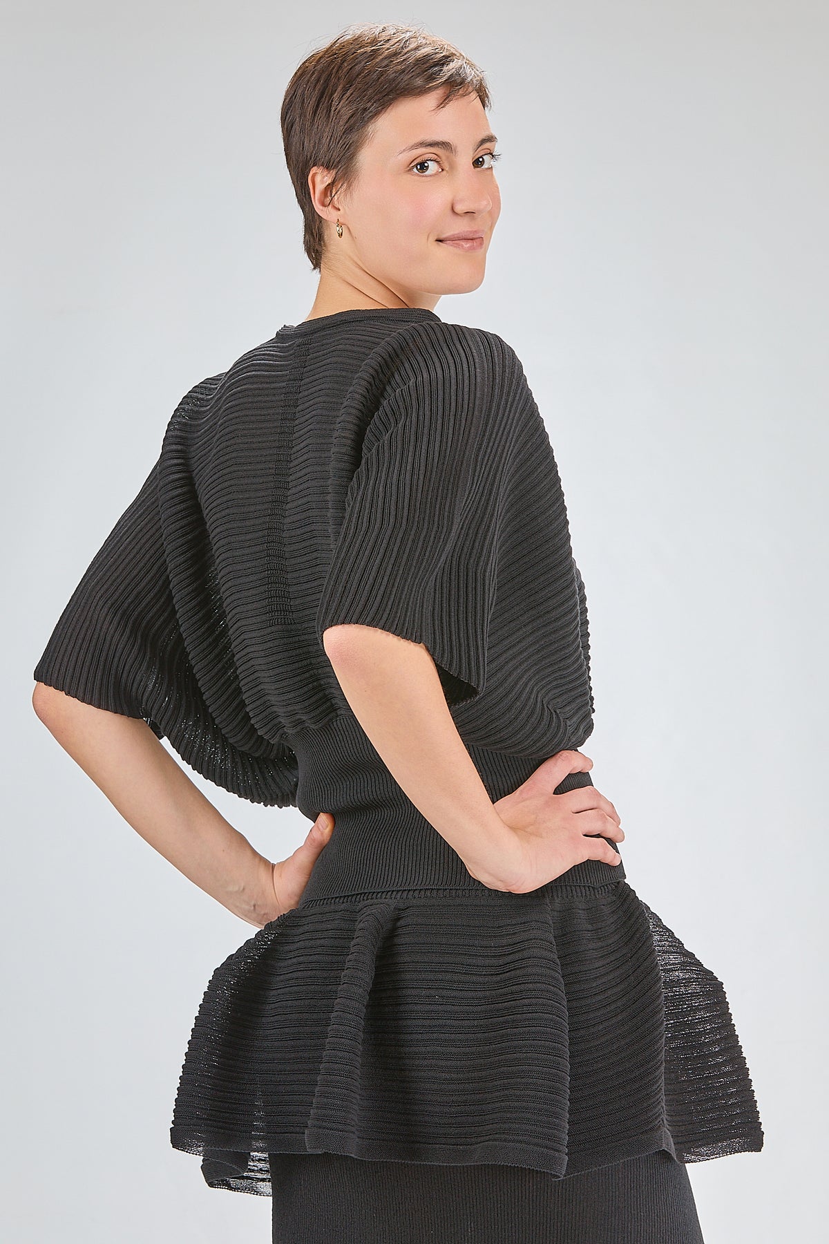 http://localhost:8180/imgBeestore/31662-1 A.jpg