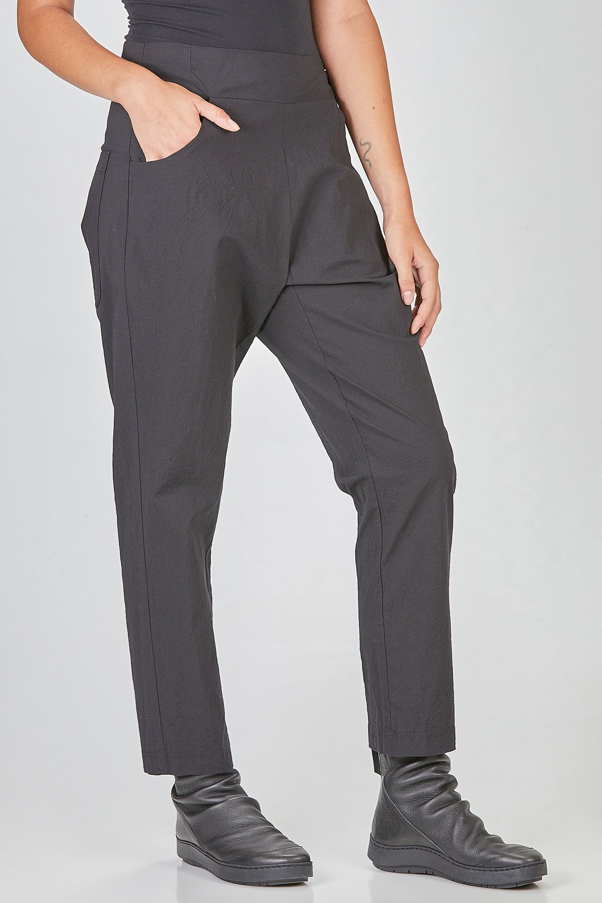Ivo Milan Radical Fashion - pantaloni - RUNDHOLZ