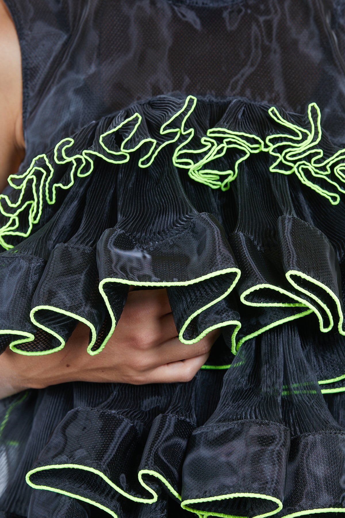 Ivo Milan Radical Fashion - top - NOIR KEI NINOMIYA