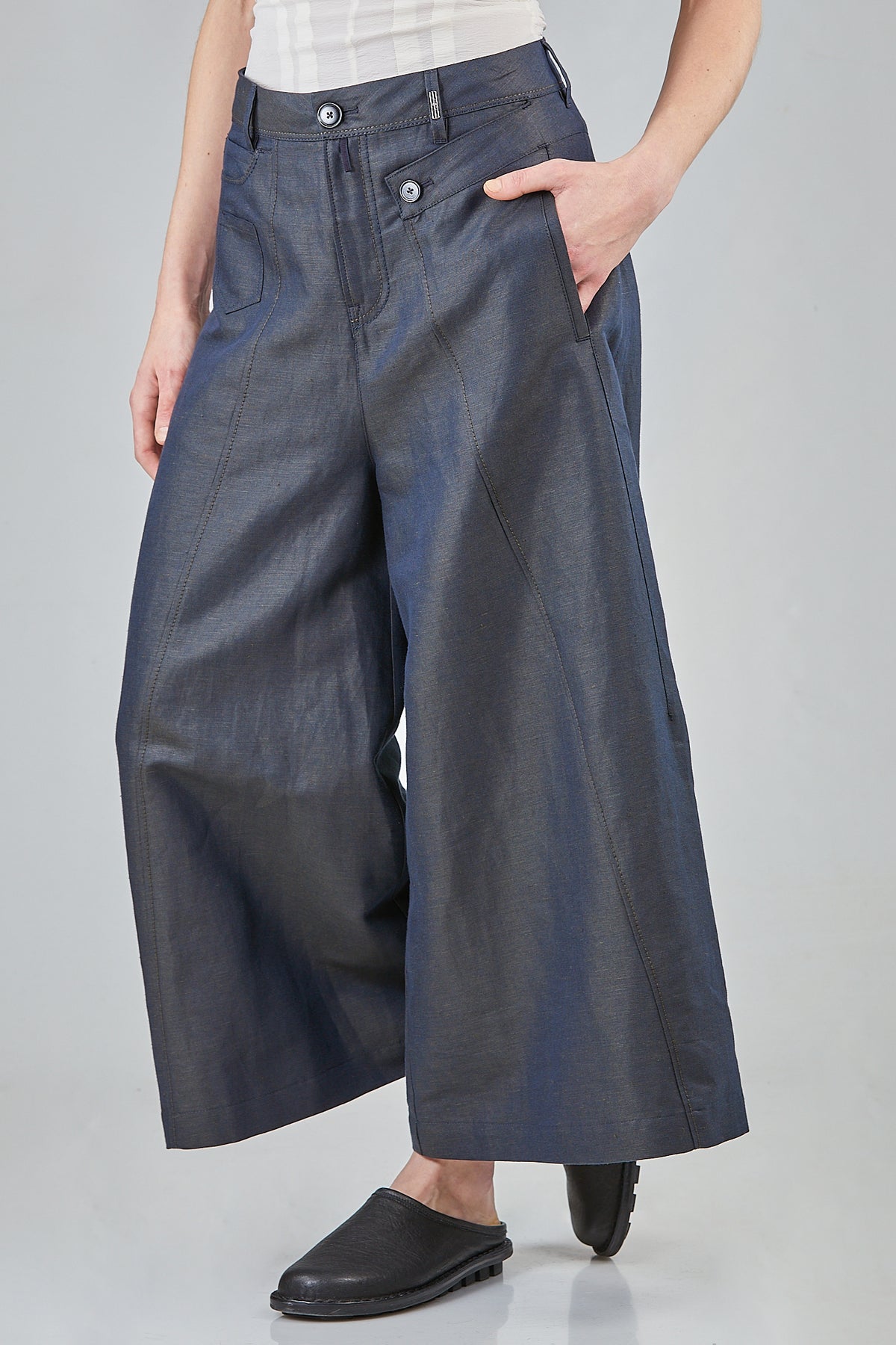 Ivo Milan Radical Fashion - pantaloni - HIGH