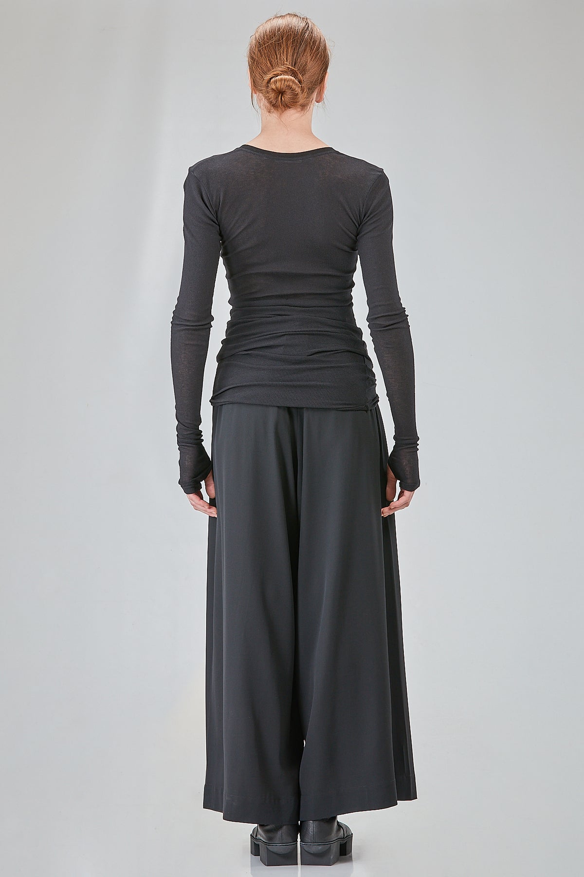 Ivo Milan Radical Fashion - t-shirt - ISABEL BENENATO