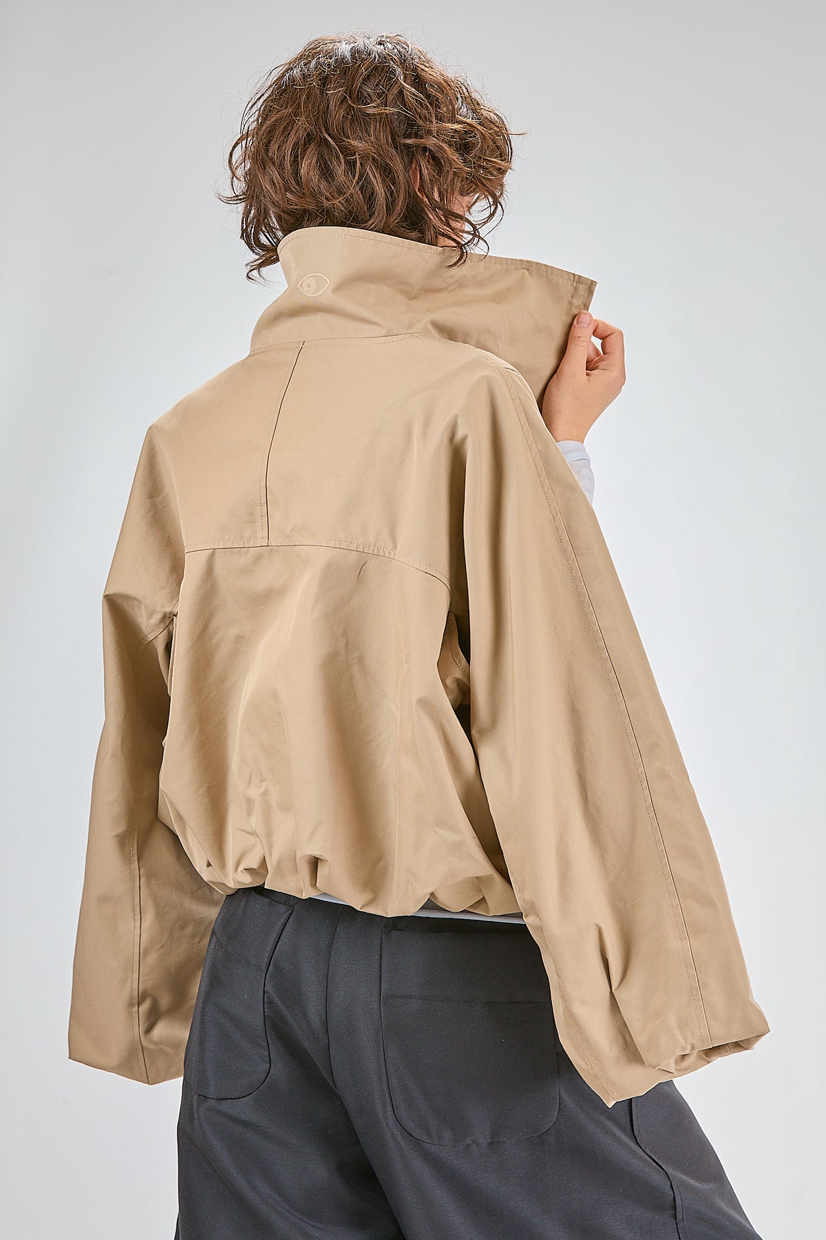 http://localhost:8180/imgBeestore/31769-1 A.jpg