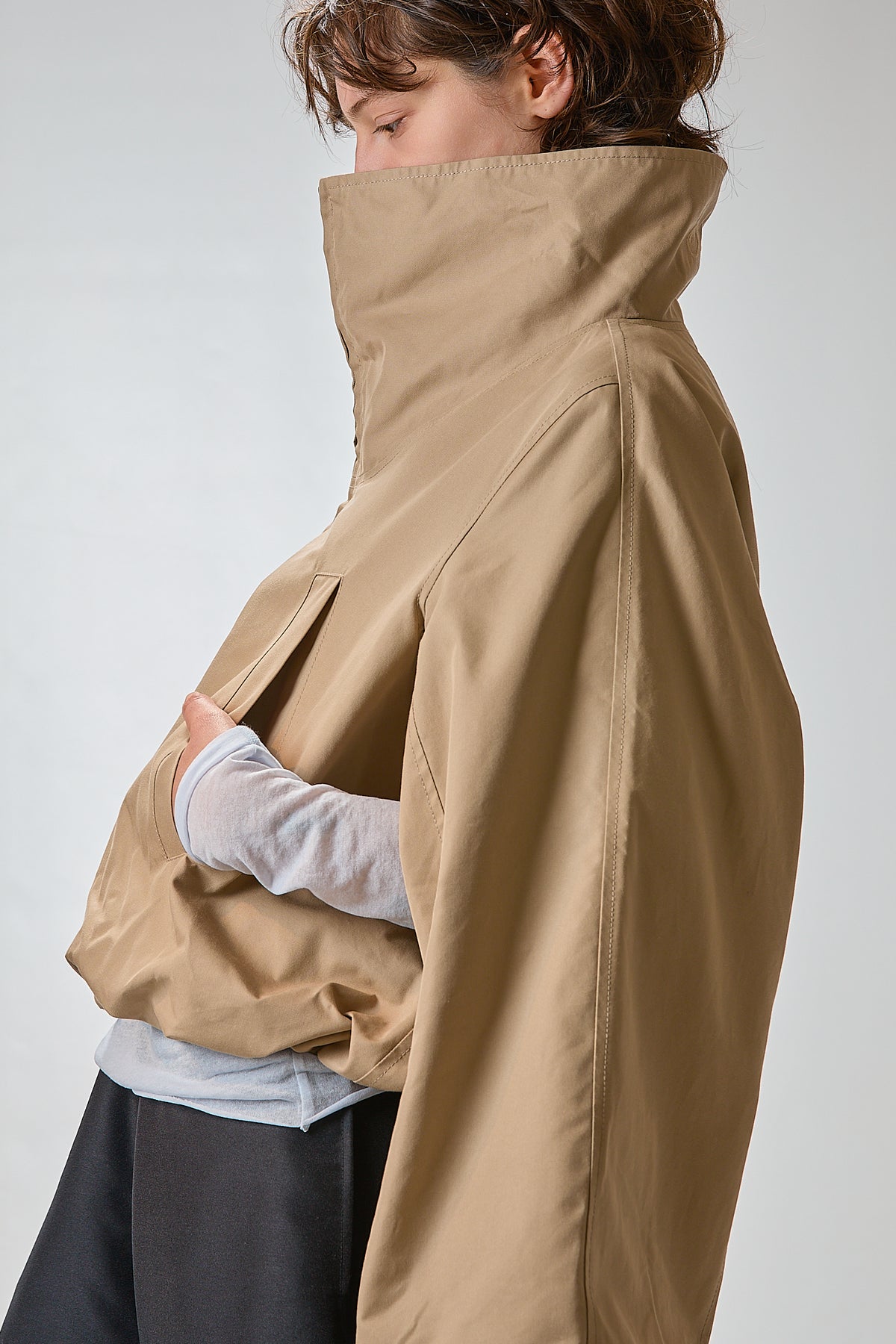 http://localhost:8180/imgBeestore/31769-1 A.jpg