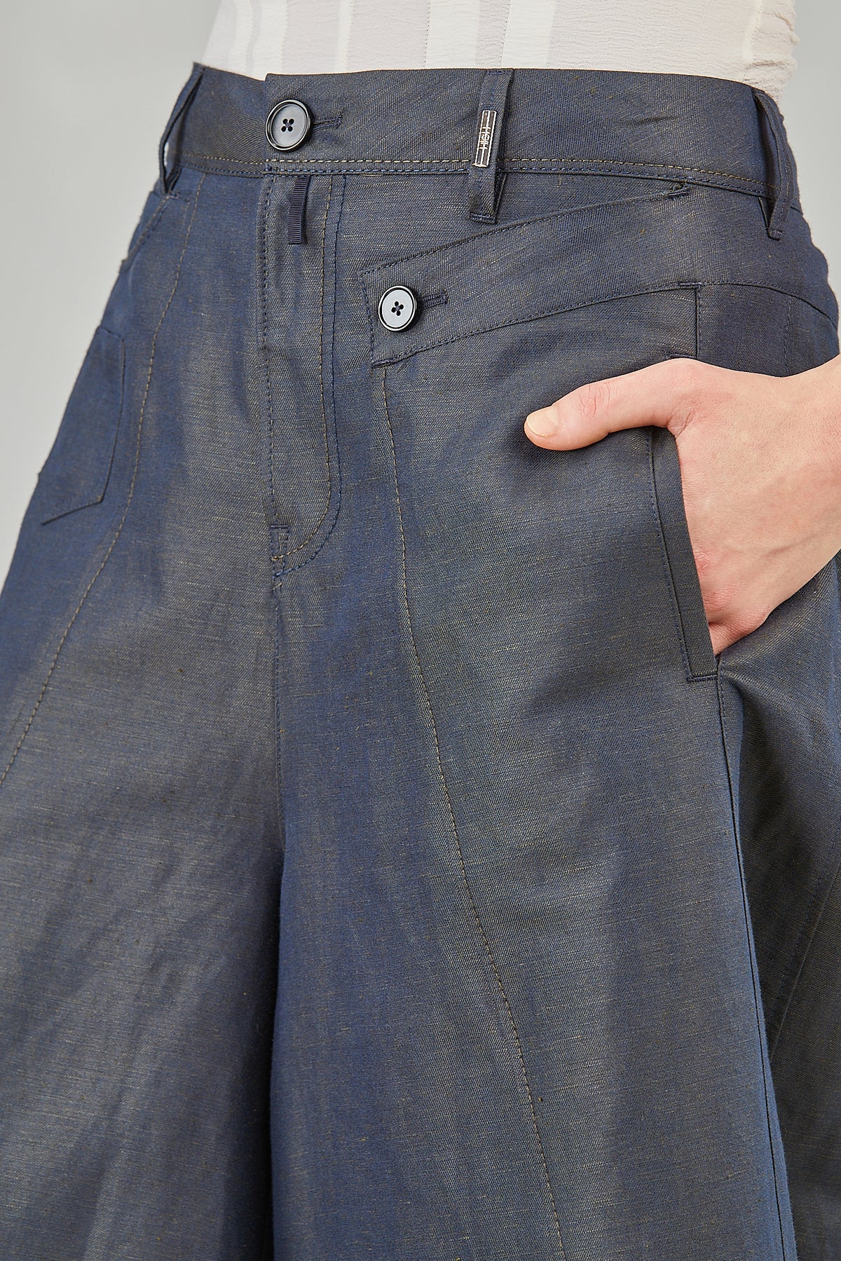 Ivo Milan Radical Fashion - pantaloni - HIGH