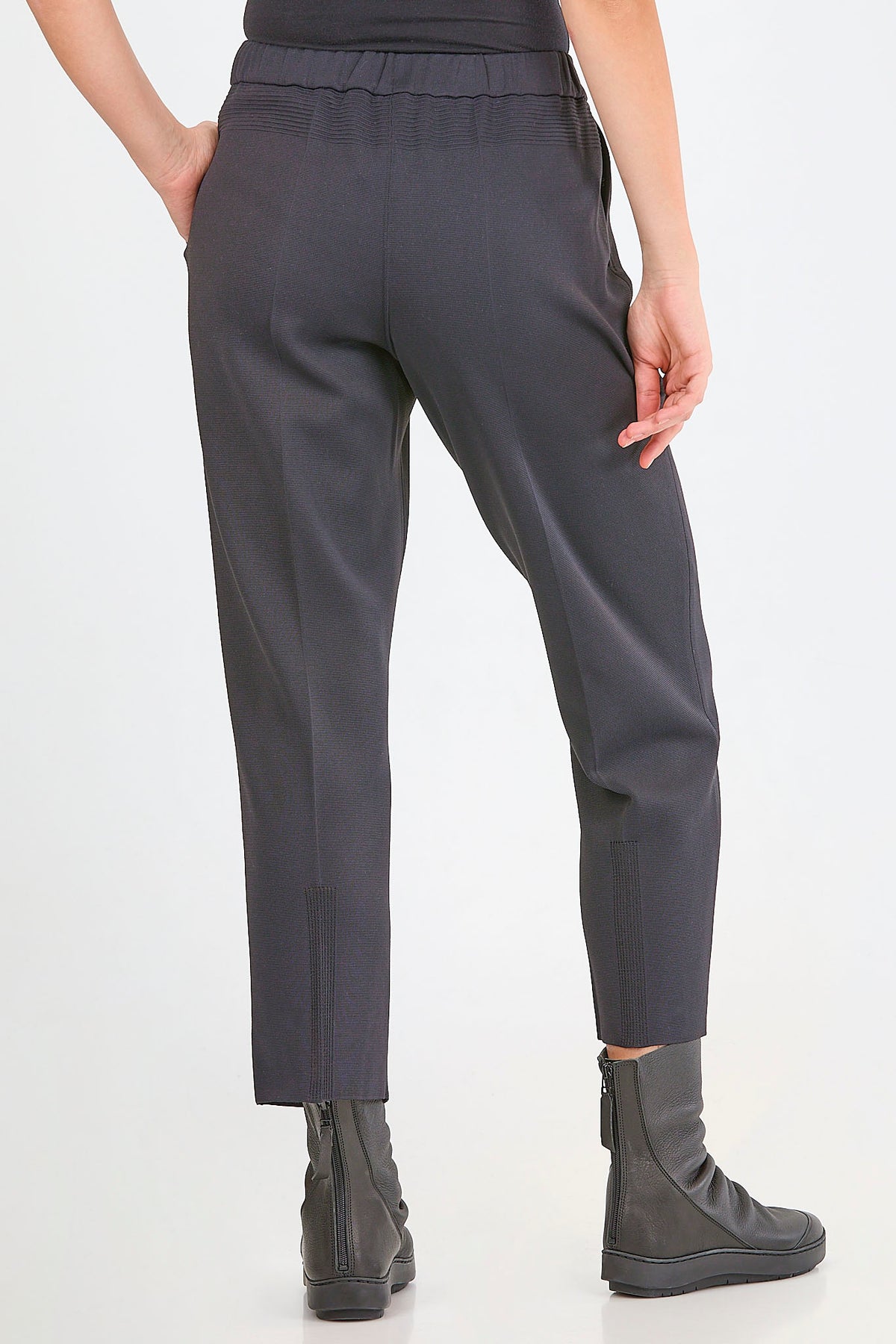 Ivo Milan Radical Fashion - pantaloni - CFCL