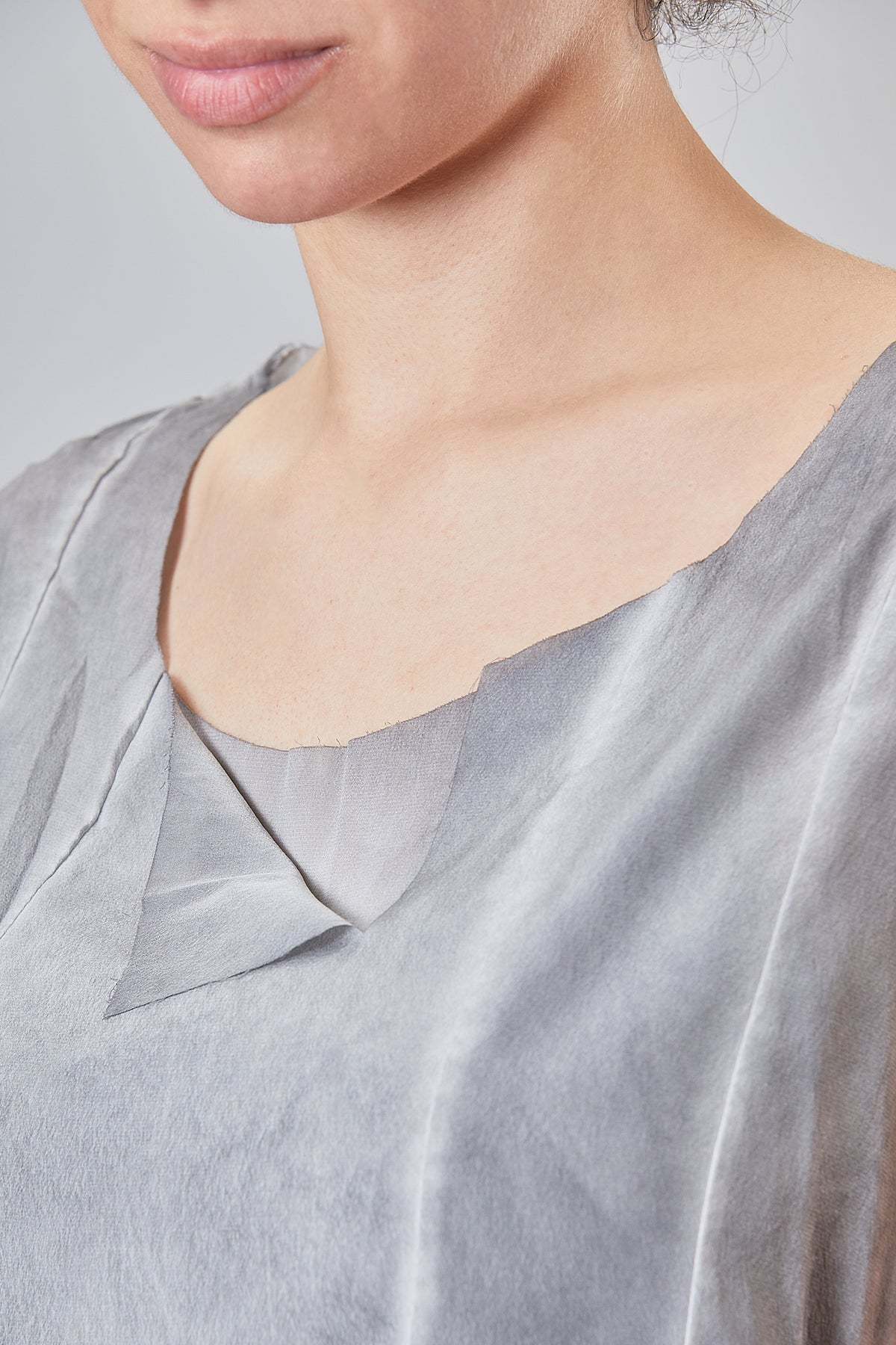 Ivo Milan Radical Fashion - top - RUNDHOLZ DIP