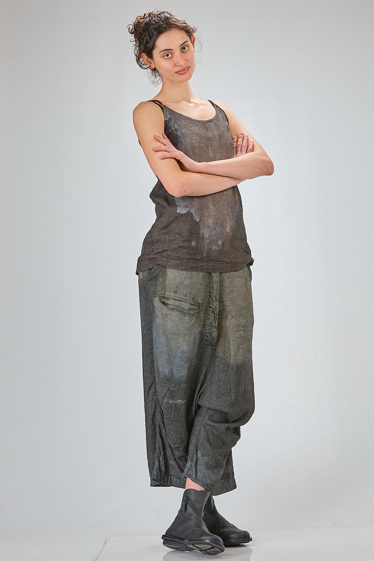 http://localhost:8180/imgBeestore/31798-1 A.jpg