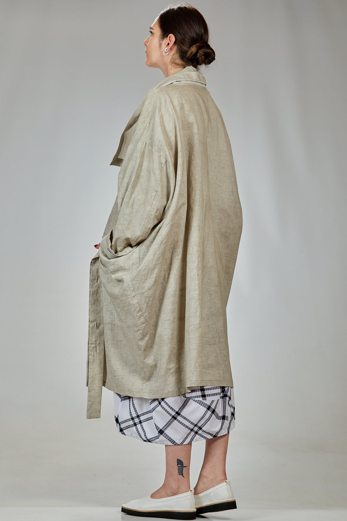 Ivo Milan Radical Fashion - soprabiti - MOYURU